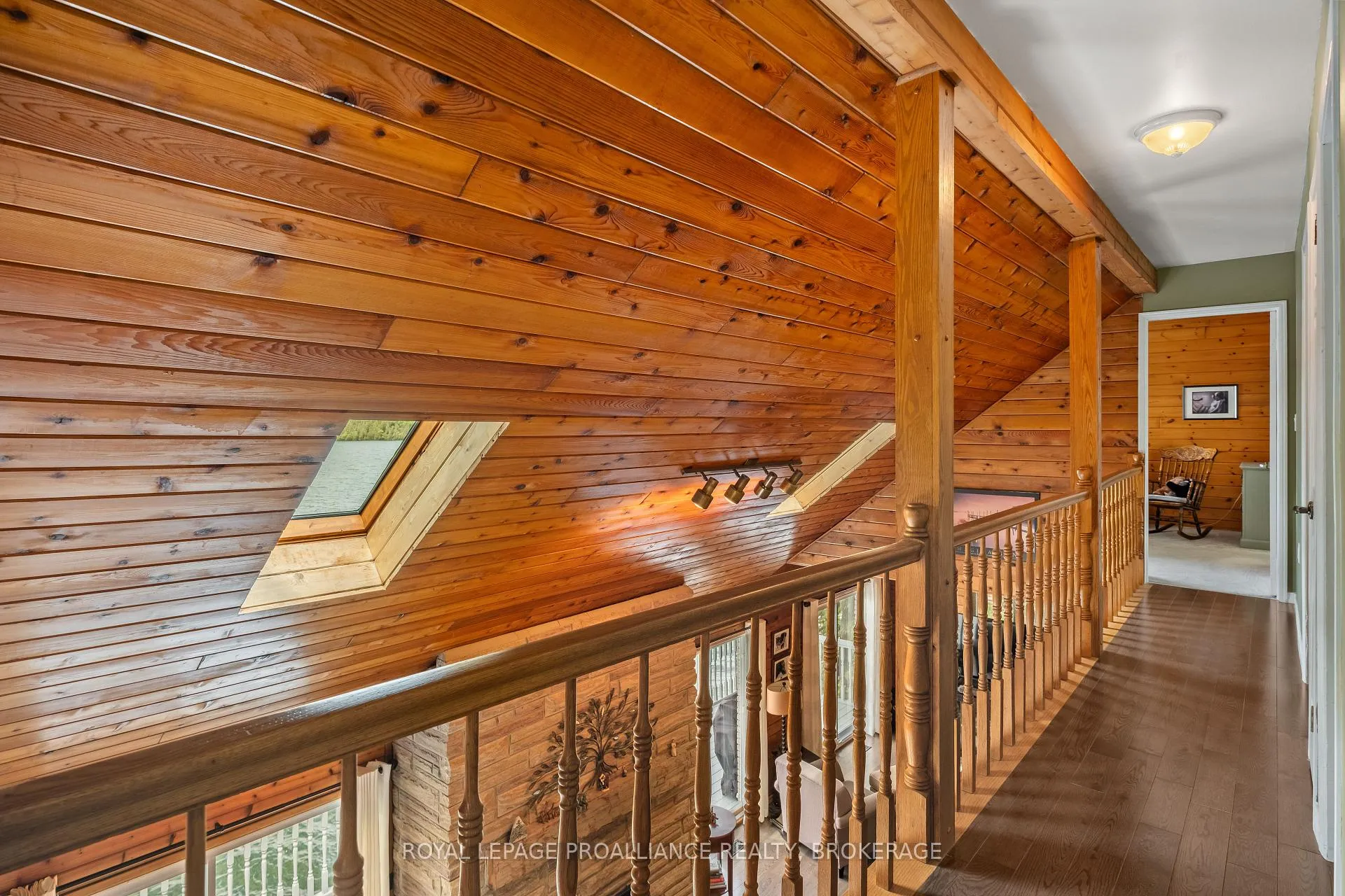 Photo 37 of 1020 Lark Lane, Frontenac, Frontenac South — HOMEH