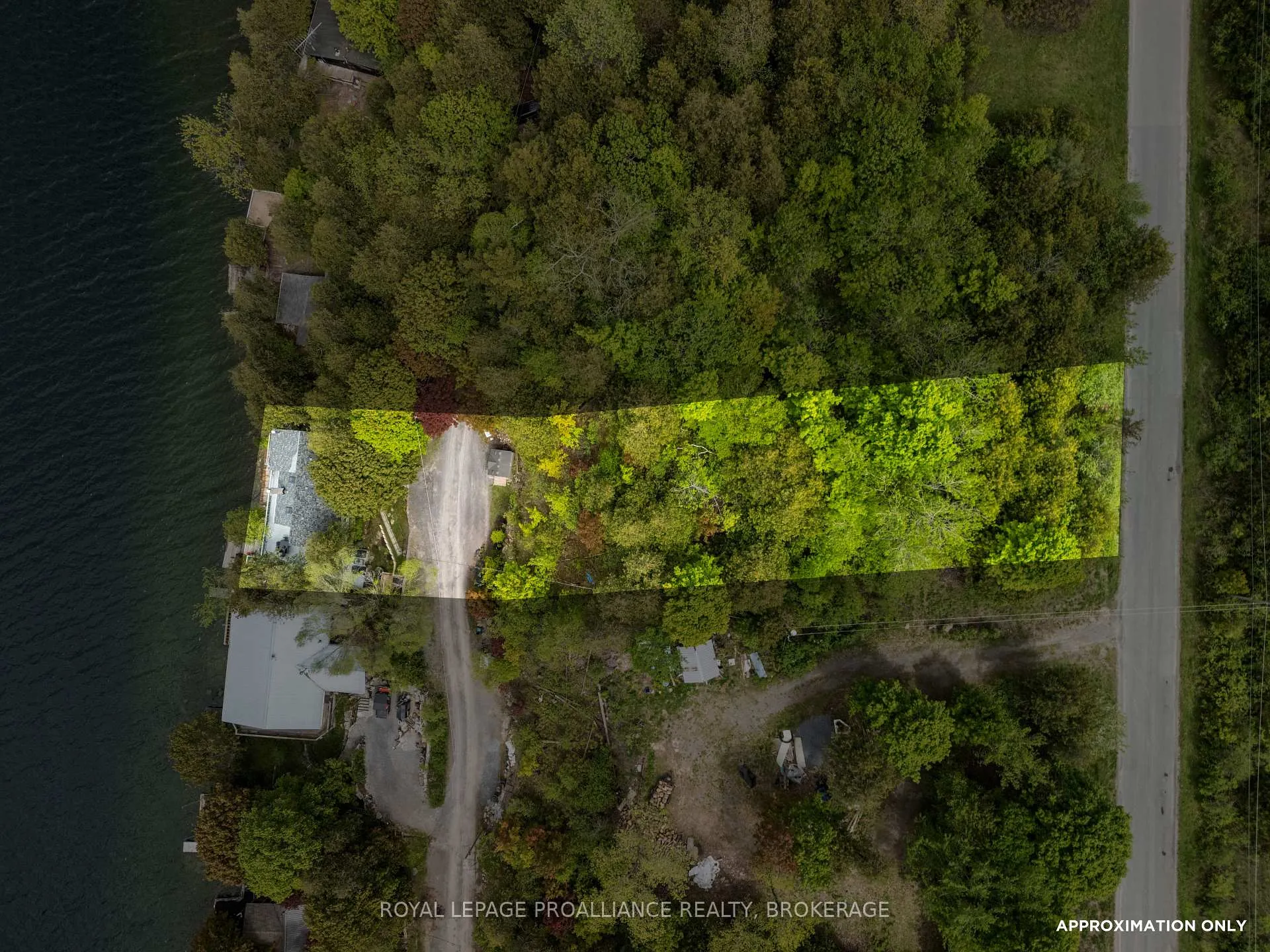 Photo 45 of 1020 Lark Lane, Frontenac, Frontenac South — HOMEH