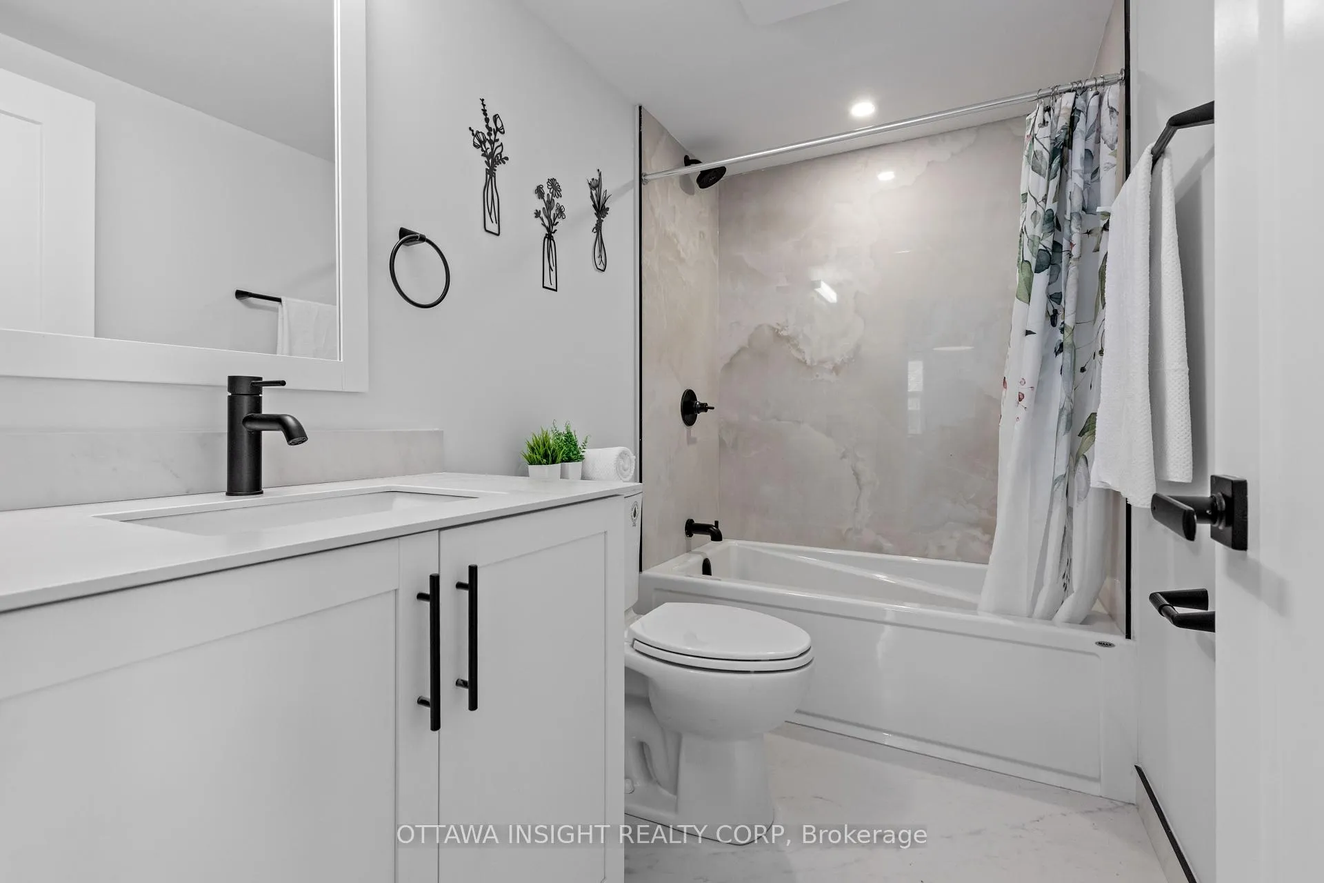 Photo 7 of Unit 102, 2409 Carlsen Avenue, Ottawa, Heron Park — HOMEH