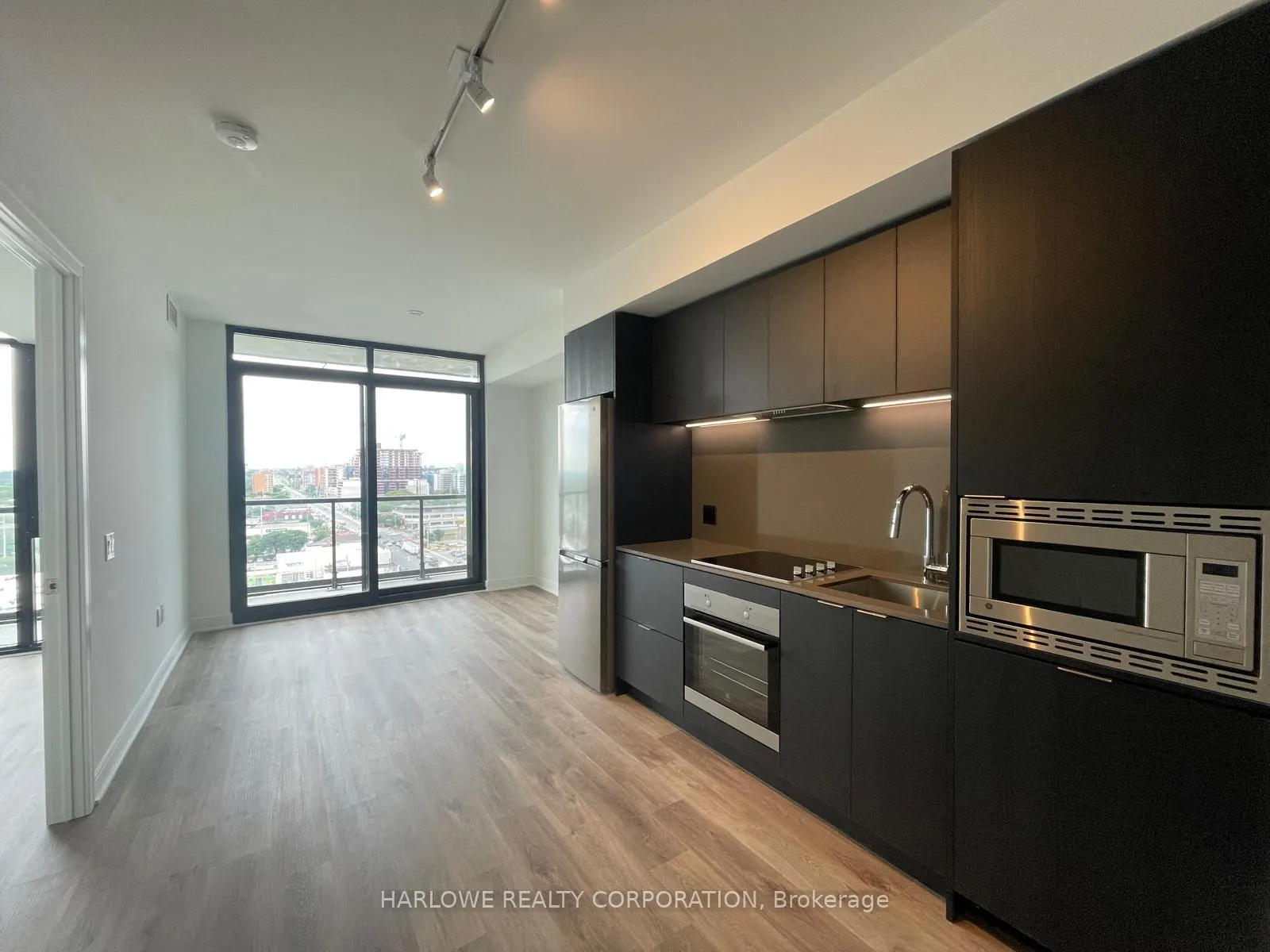 Photo 1 of Unit 1220, 86 Dundas Street E, Mississauga, Cooksville — HOMEH
