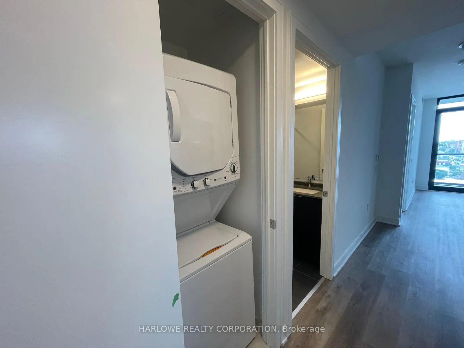 Photo 10 of Unit 1220, 86 Dundas Street E, Mississauga, Cooksville — HOMEH