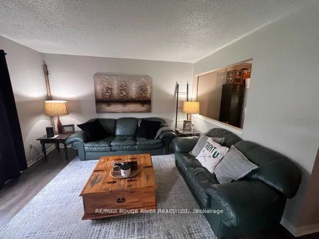 Front of Unit 202, 1110 Clonsilla Avenue