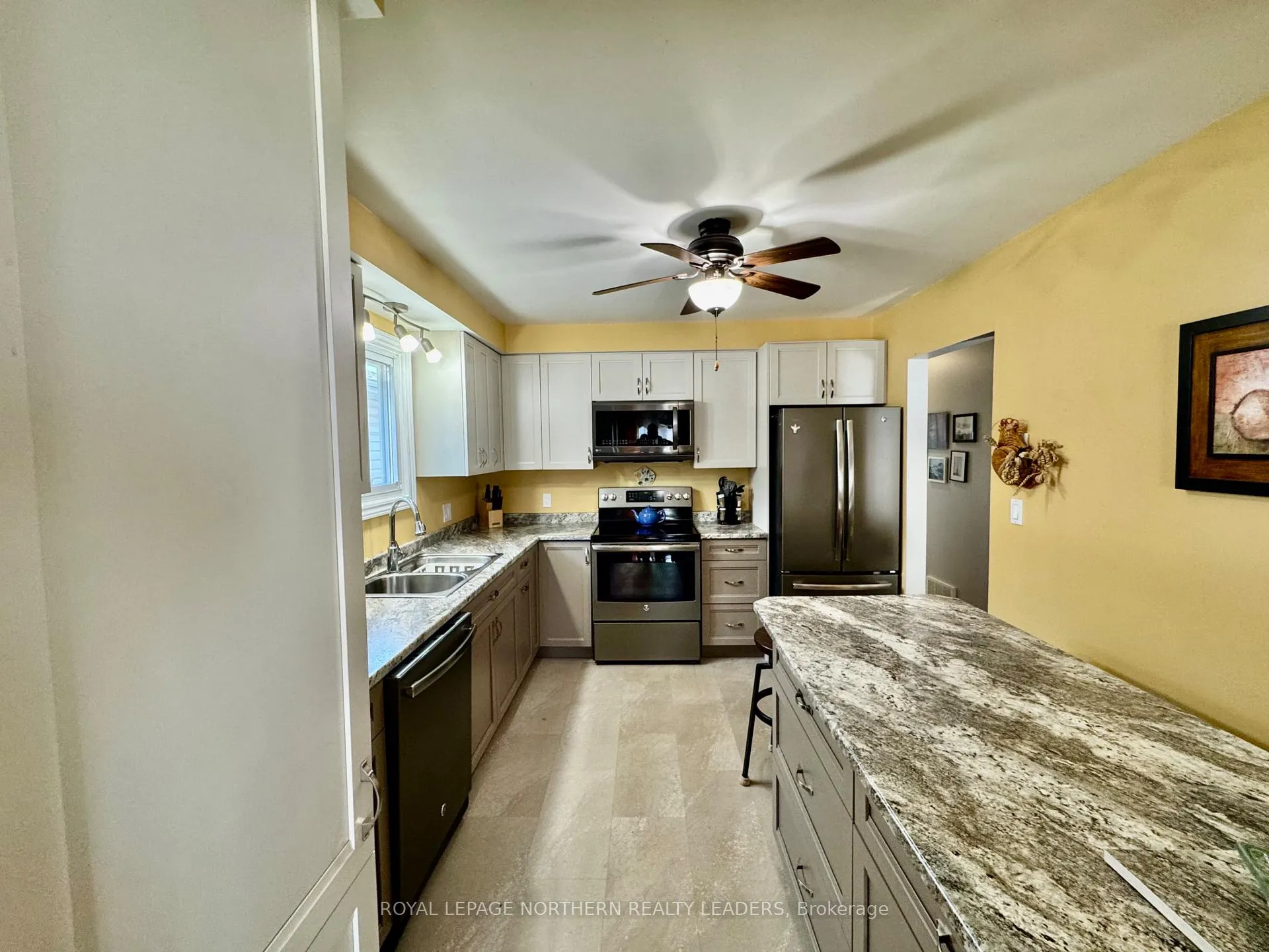 Photo 8 of 226 Windsor Avenue, Timmins, TS - SW — HOMEH