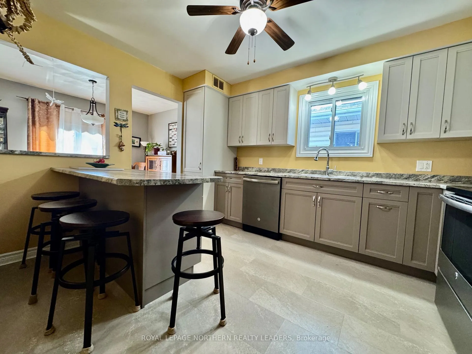 Photo 9 of 226 Windsor Avenue, Timmins, TS - SW — HOMEH
