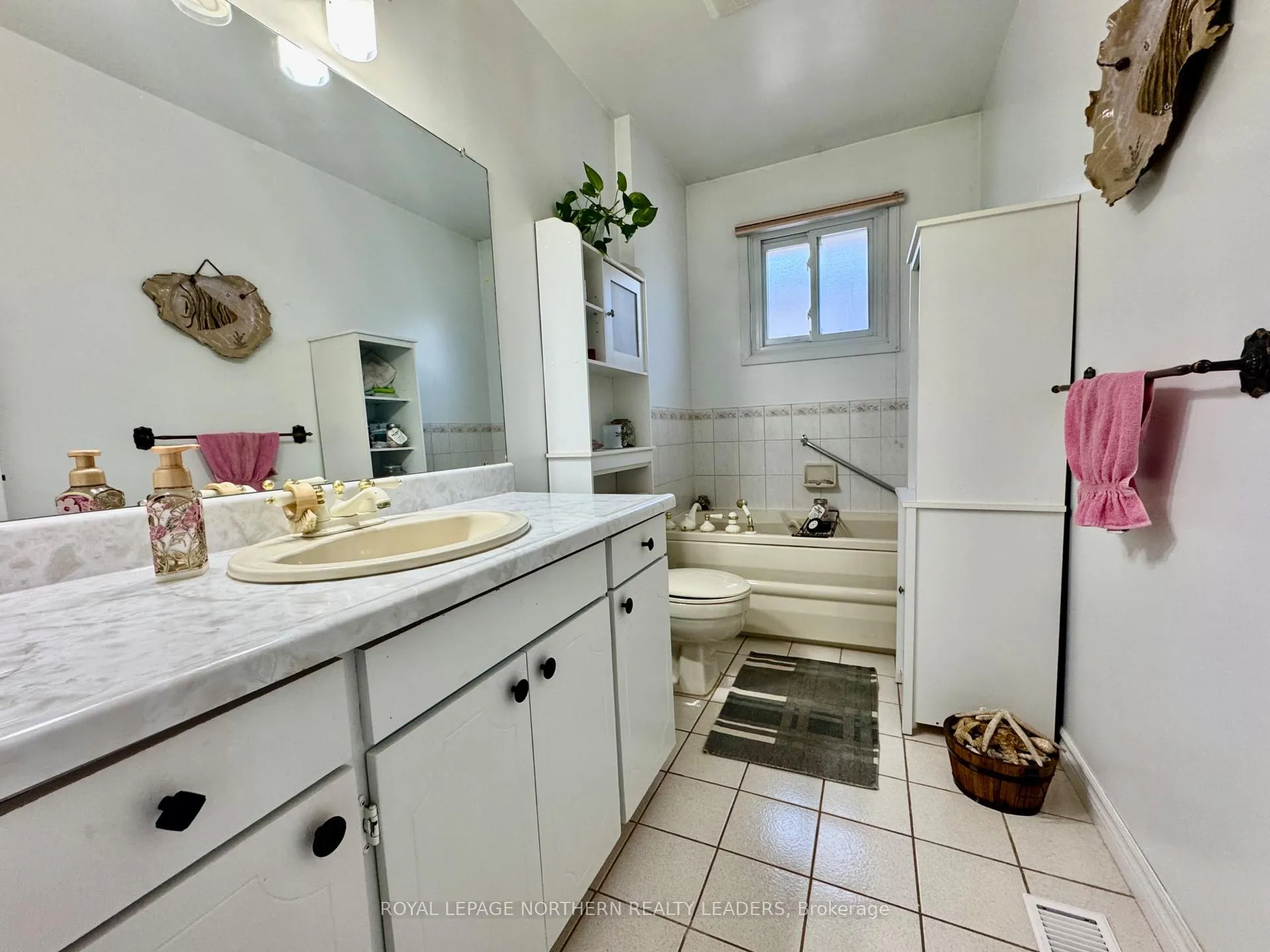 Photo 11 of 226 Windsor Avenue, Timmins, TS - SW — HOMEH