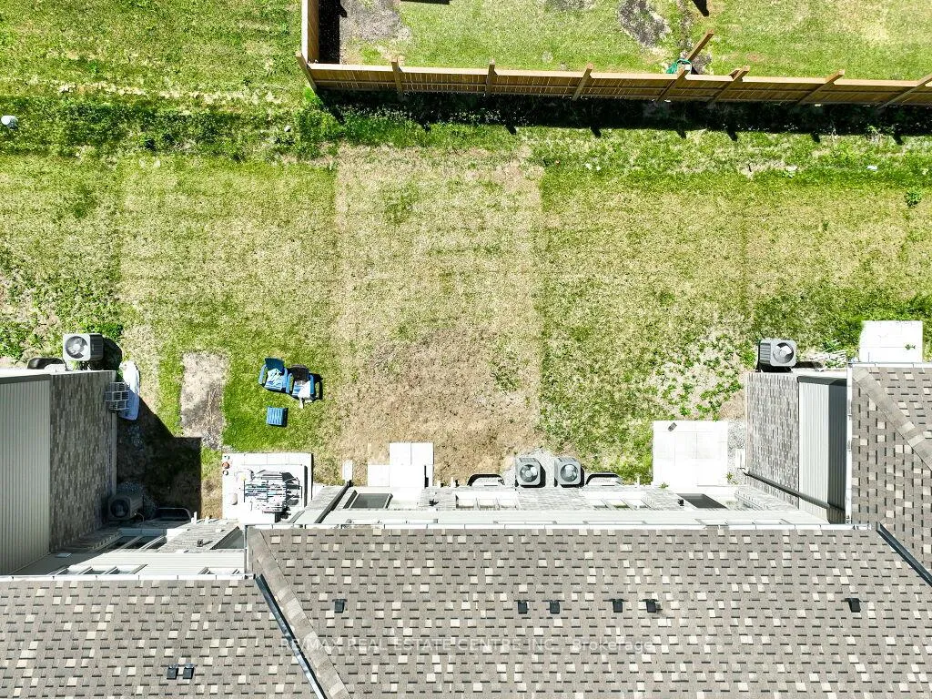 Photo 46 of 76 Grassbourne Avenue, Kitchener — HOMEH