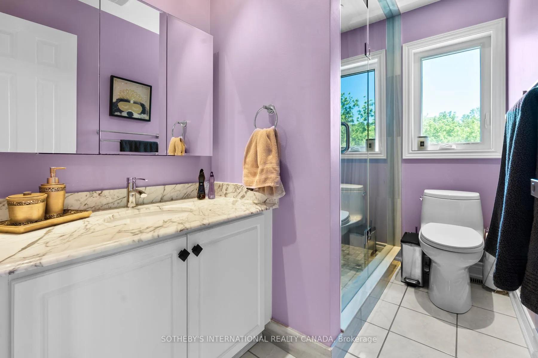 Photo 19 of 68 Harbourview Crescent, Etobicoke, Mimico — HOMEH