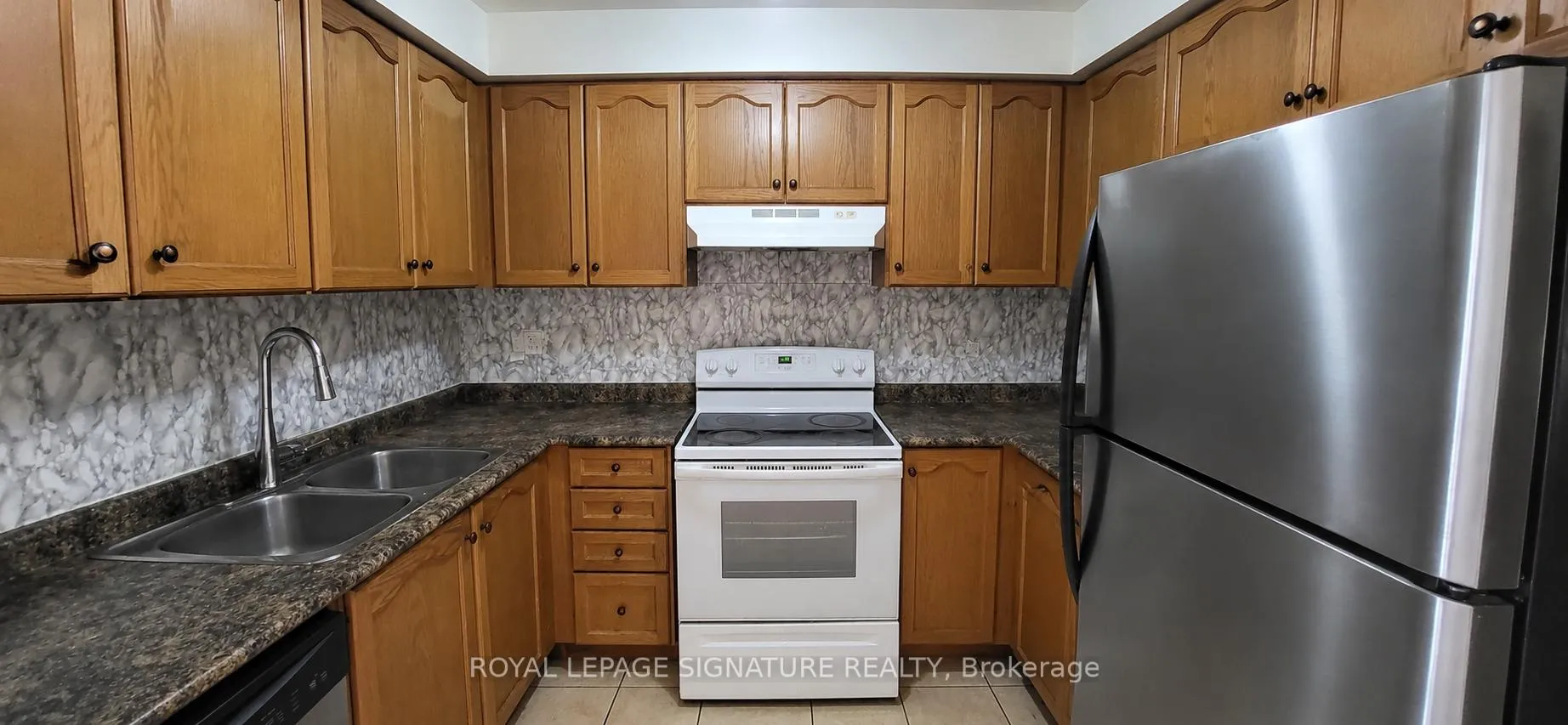 Photo 5 of 91 Nasir Crescent, Vaughan, Vellore Village — HOMEH