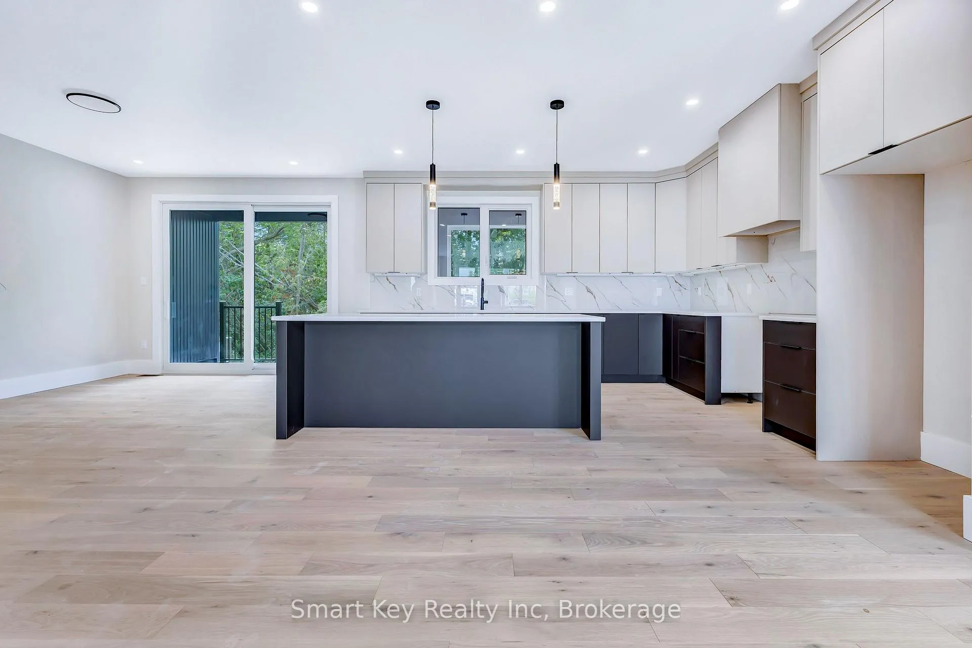 Photo 11 of 125 Brae Crescent, Ottawa, Stittsville (South) — HOMEH