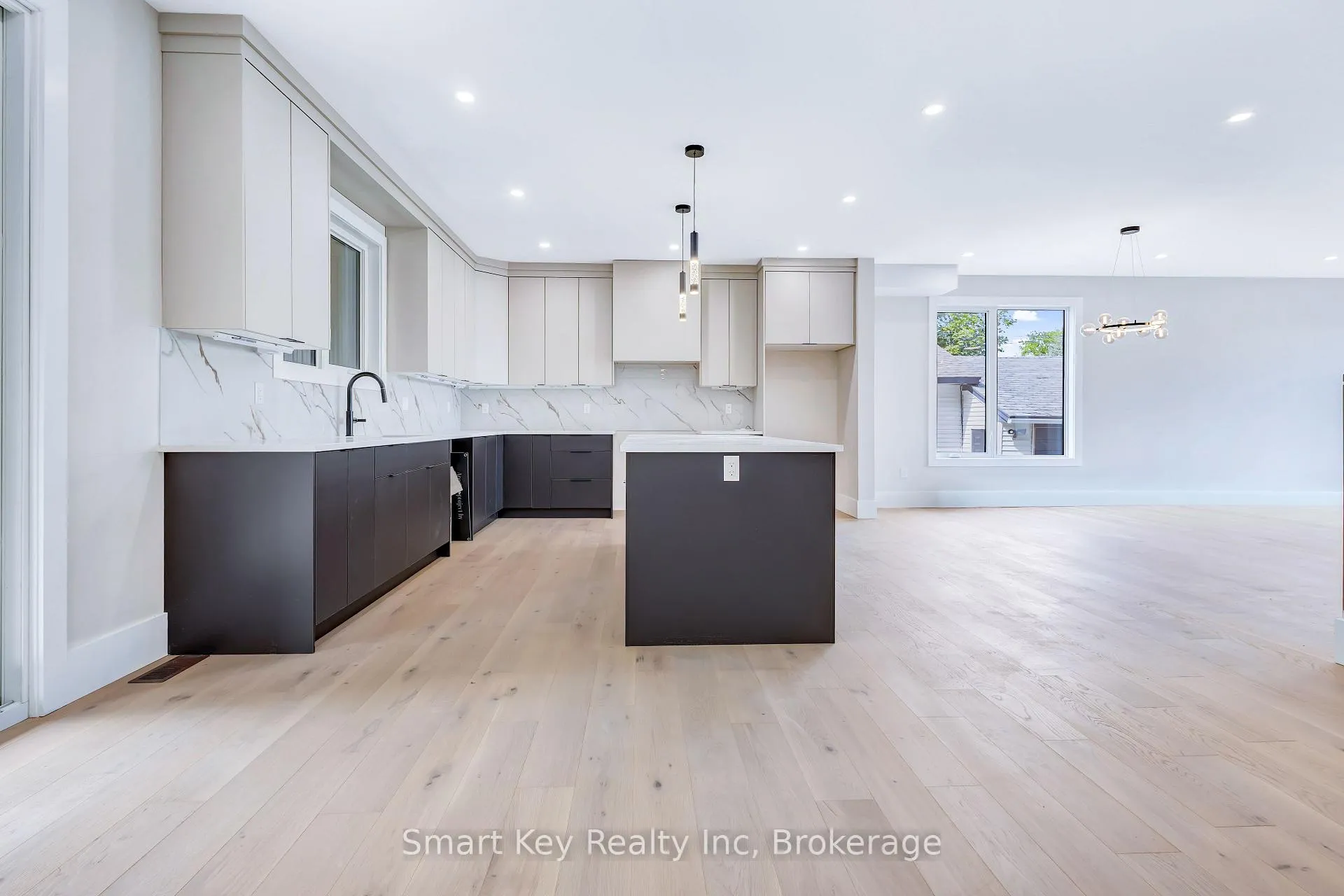 Photo 13 of 125 Brae Crescent, Ottawa, Stittsville (South) — HOMEH