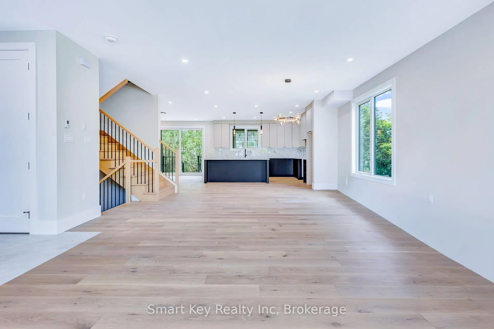 Photo 14 of 125 Brae Crescent, Ottawa, Stittsville (South) — HOMEH