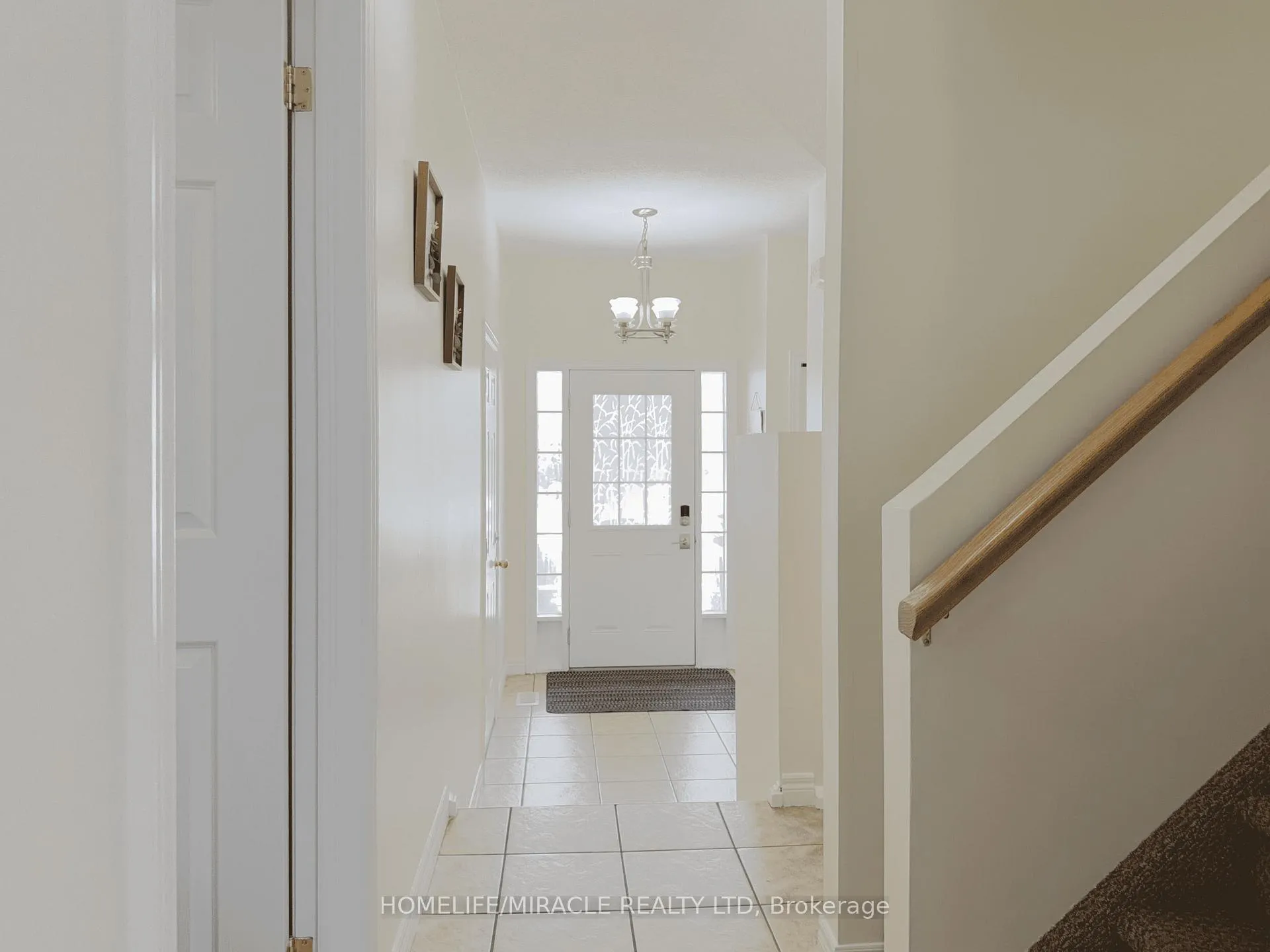 Photo 5 of 78 Colton Circle, Kitchener, Idlewood/Lackner Woods — HOMEH