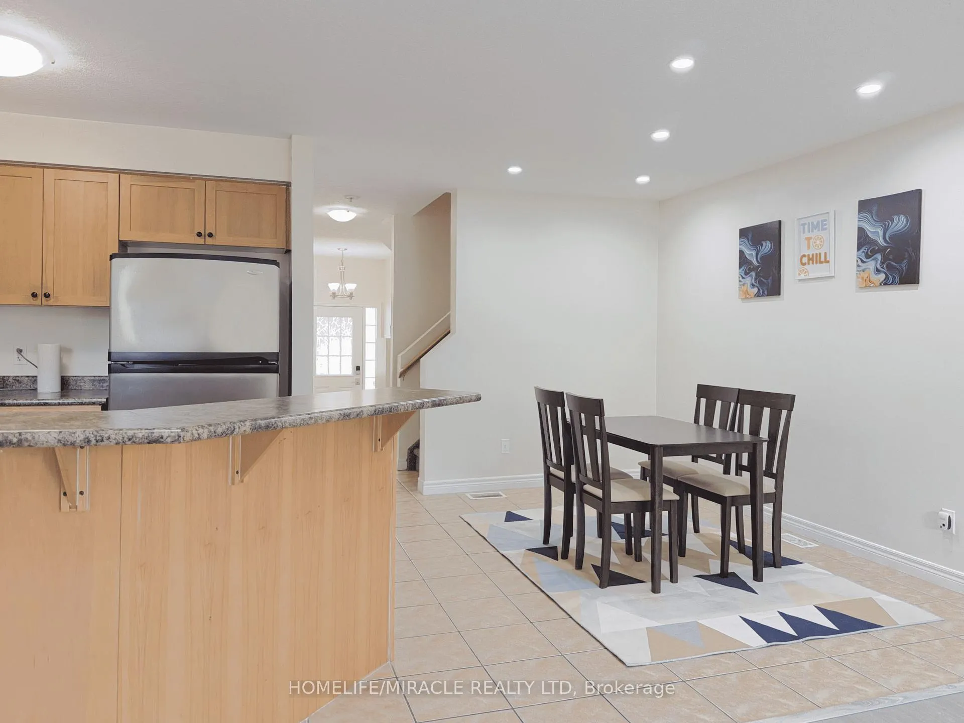 Photo 9 of 78 Colton Circle, Kitchener, Idlewood/Lackner Woods — HOMEH