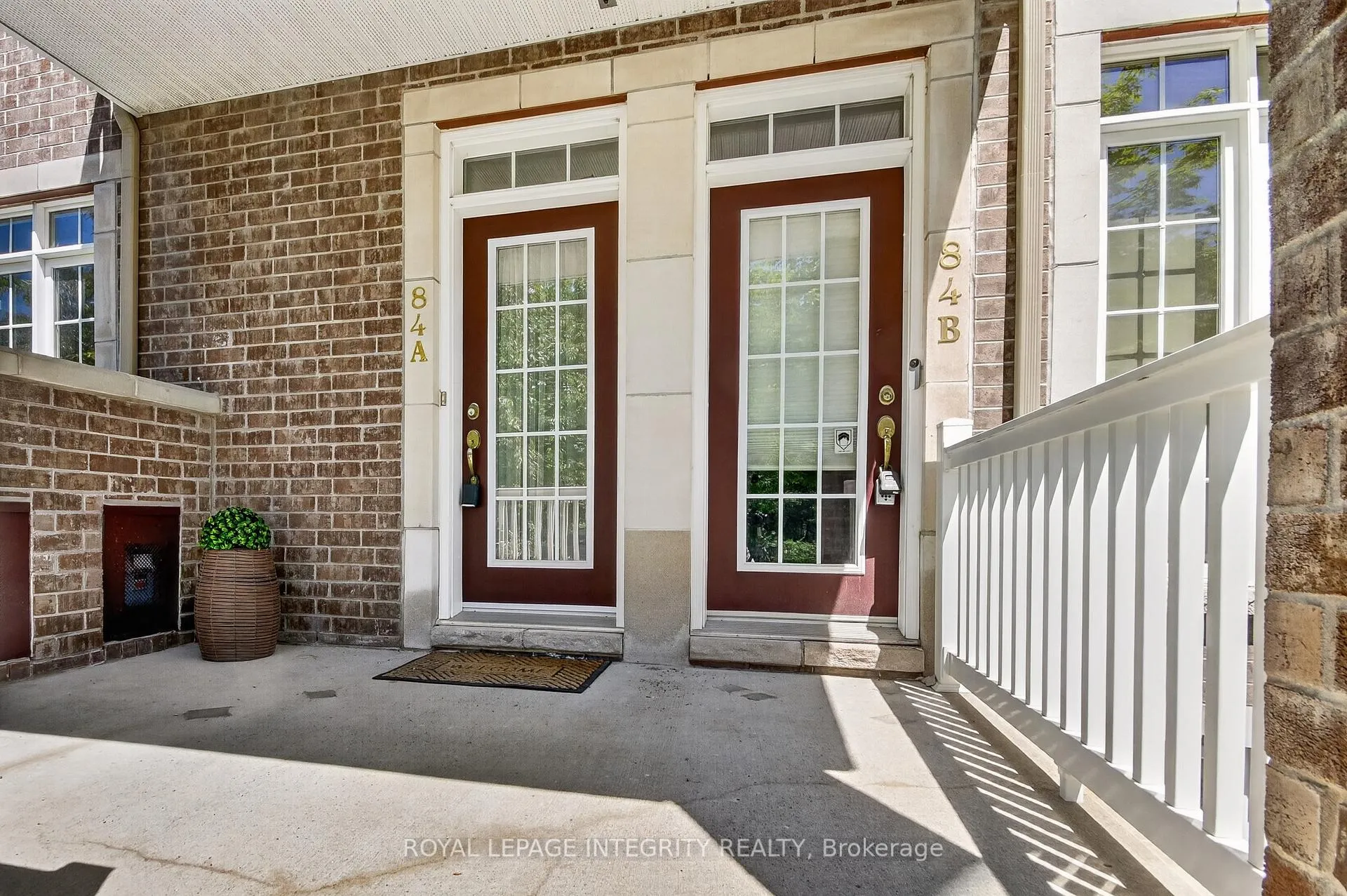 Photo 3 of Unit A, 84 Stonehaven Drive, Ottawa, Kanata - Bridlewood — HOMEH