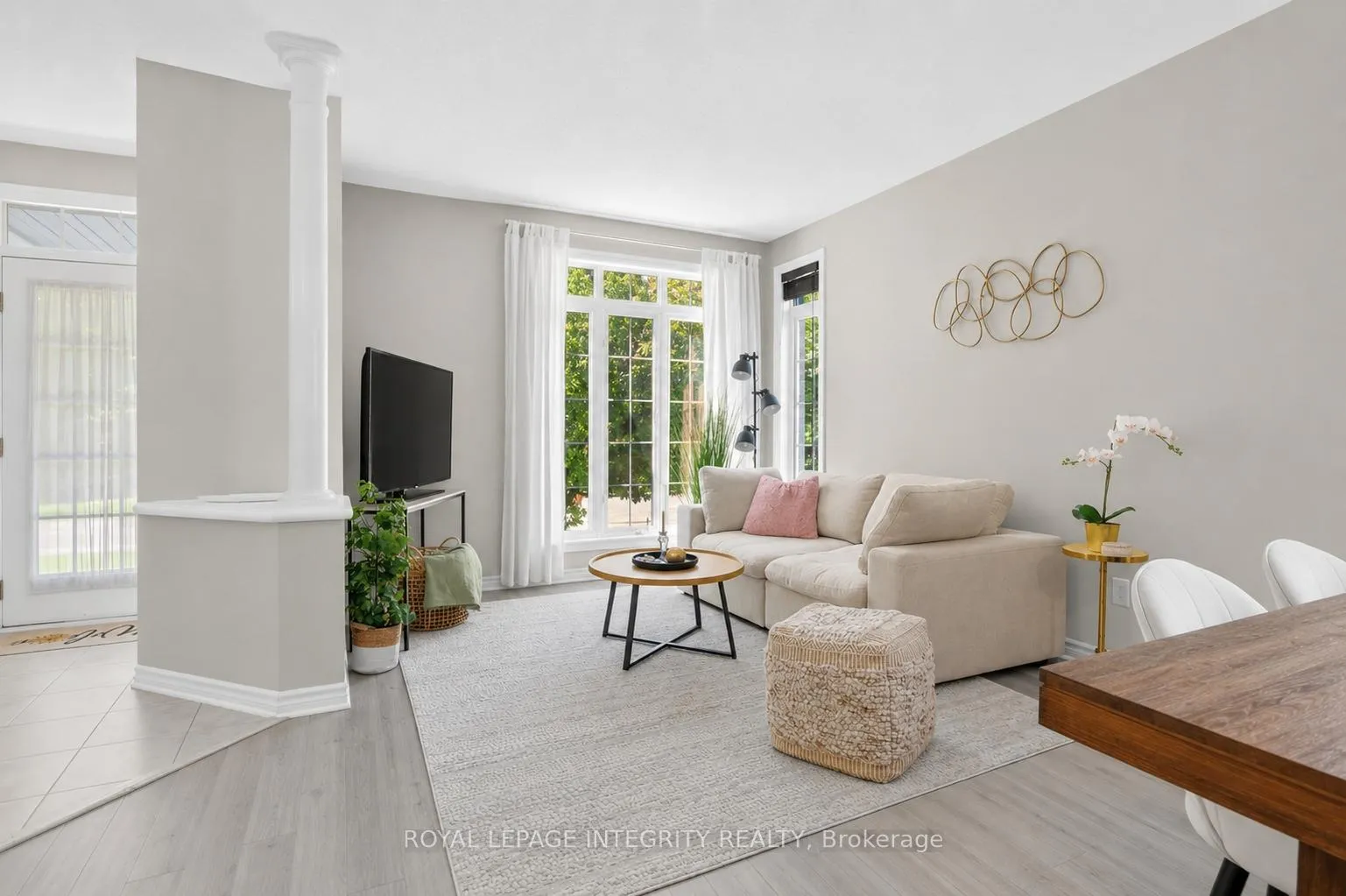 Photo 5 of Unit A, 84 Stonehaven Drive, Ottawa, Kanata - Bridlewood — HOMEH