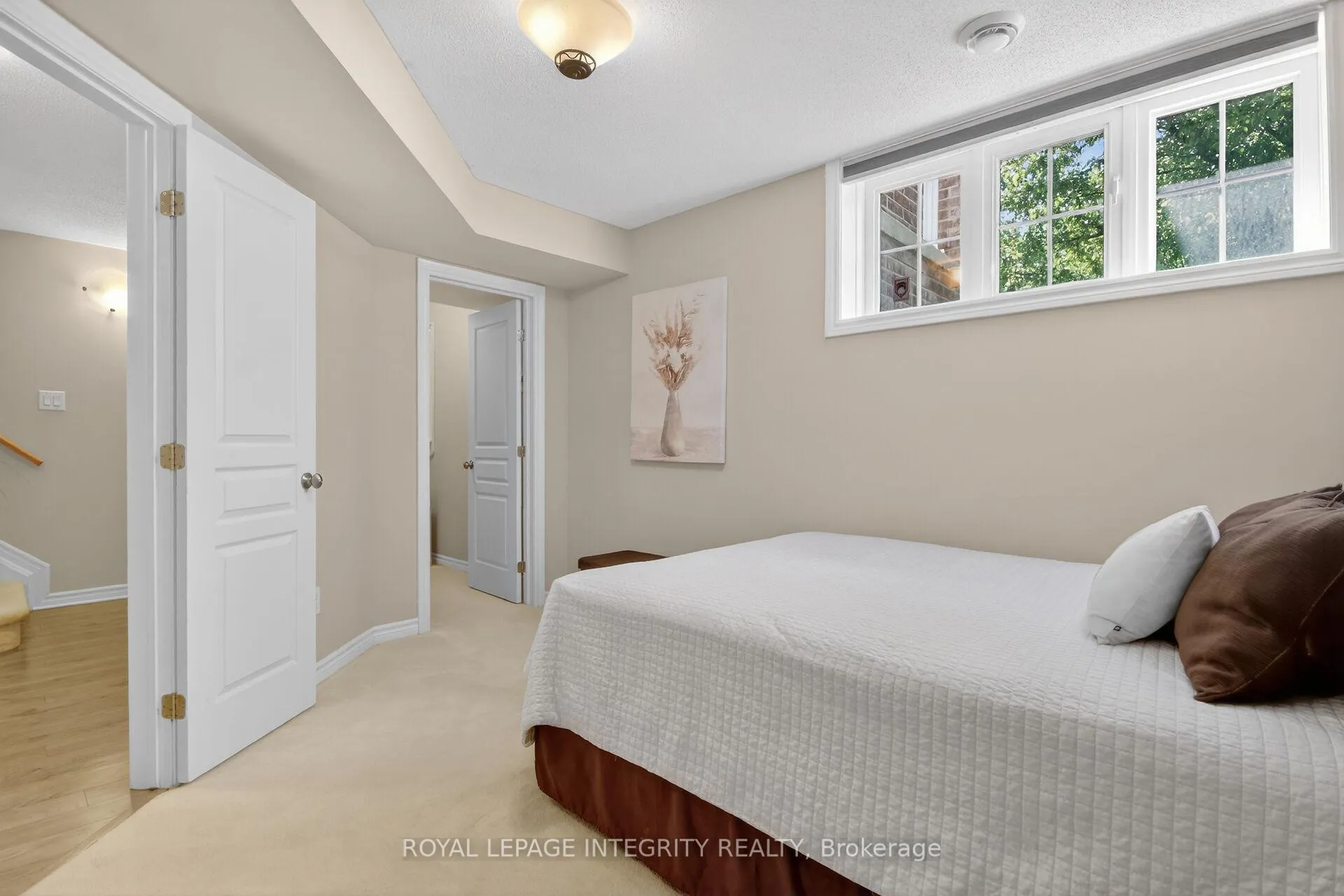 Photo 21 of Unit A, 84 Stonehaven Drive, Ottawa, Kanata - Bridlewood — HOMEH