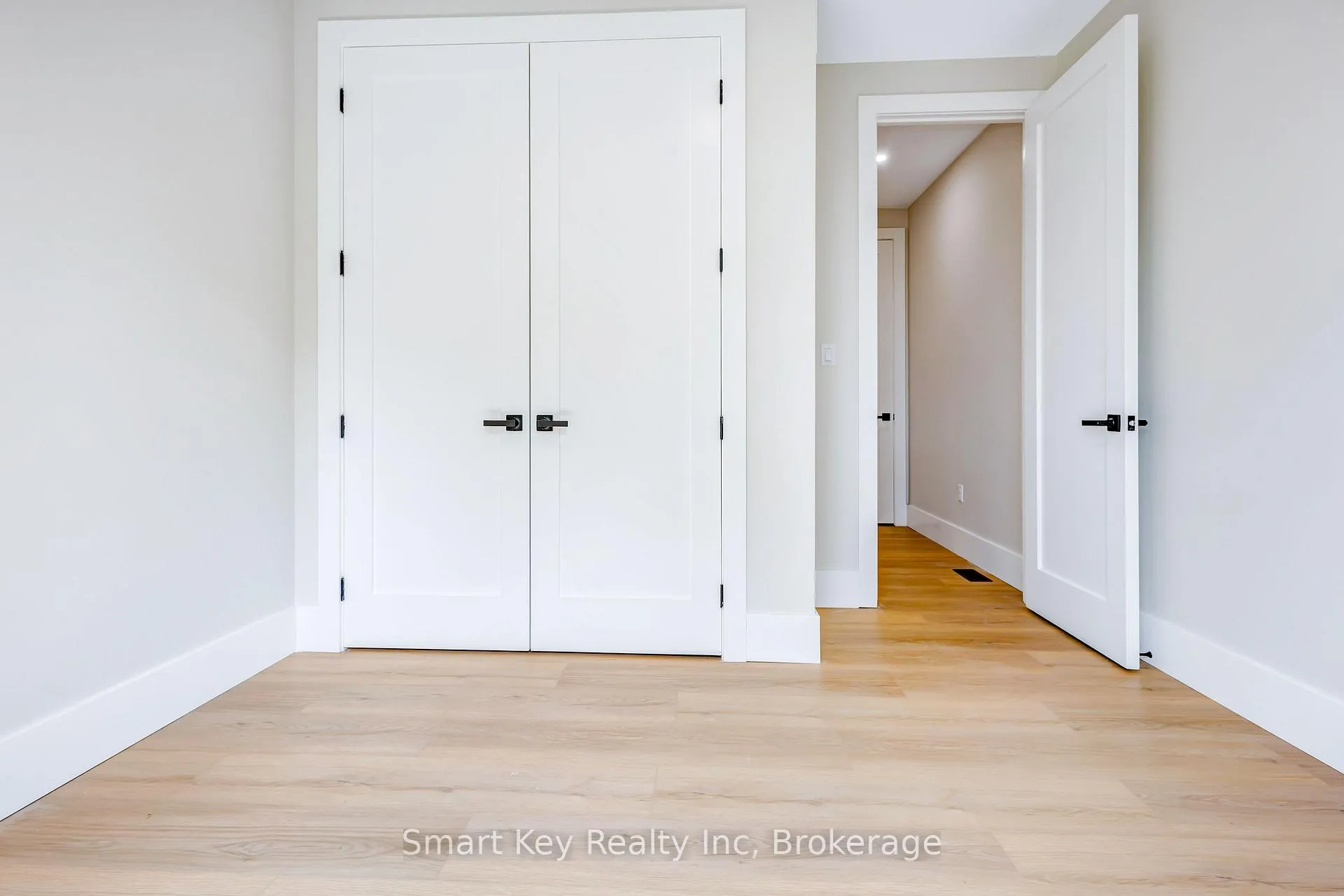 Photo 15 of Unit B, 125 Brae Crescent, Ottawa, Stittsville (South) — HOMEH