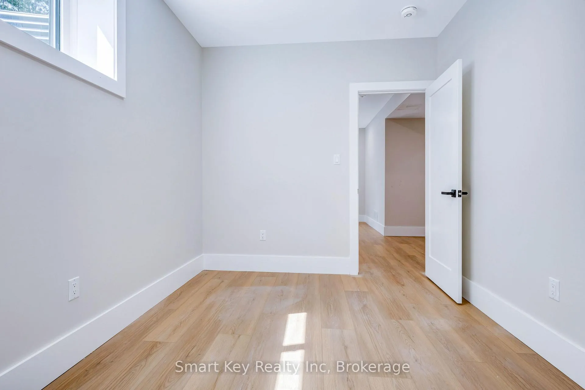 Photo 23 of Unit B, 125 Brae Crescent, Ottawa, Stittsville (South) — HOMEH