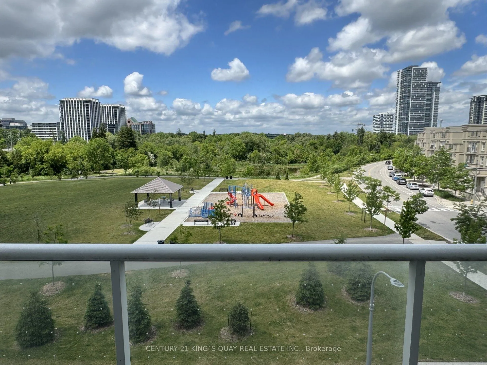 Photo 2 of Unit 403, 18 Rouge Valley Drive W, Markham, Unionville — HOMEH