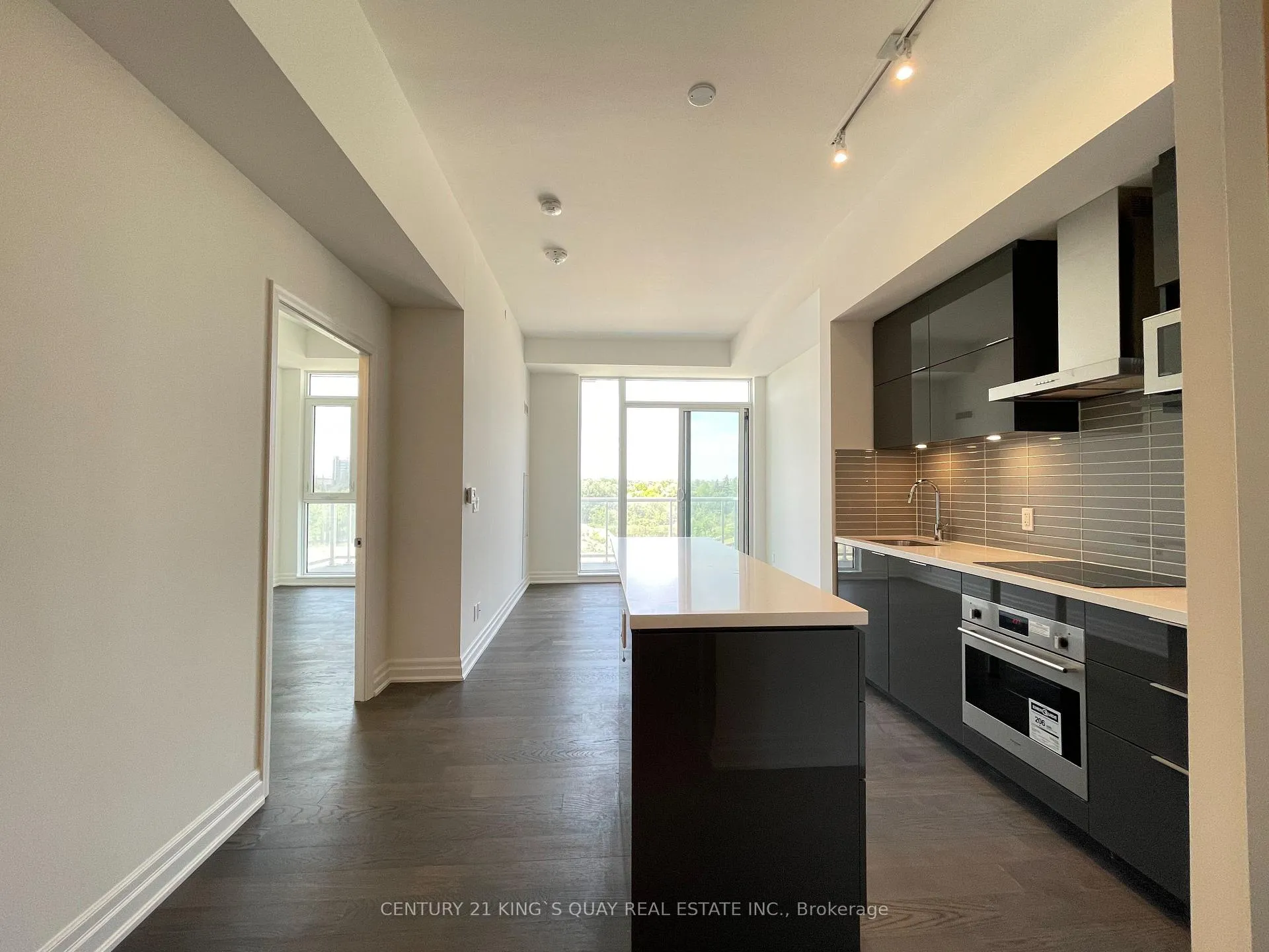 Photo 7 of Unit 403, 18 Rouge Valley Drive W, Markham, Unionville — HOMEH
