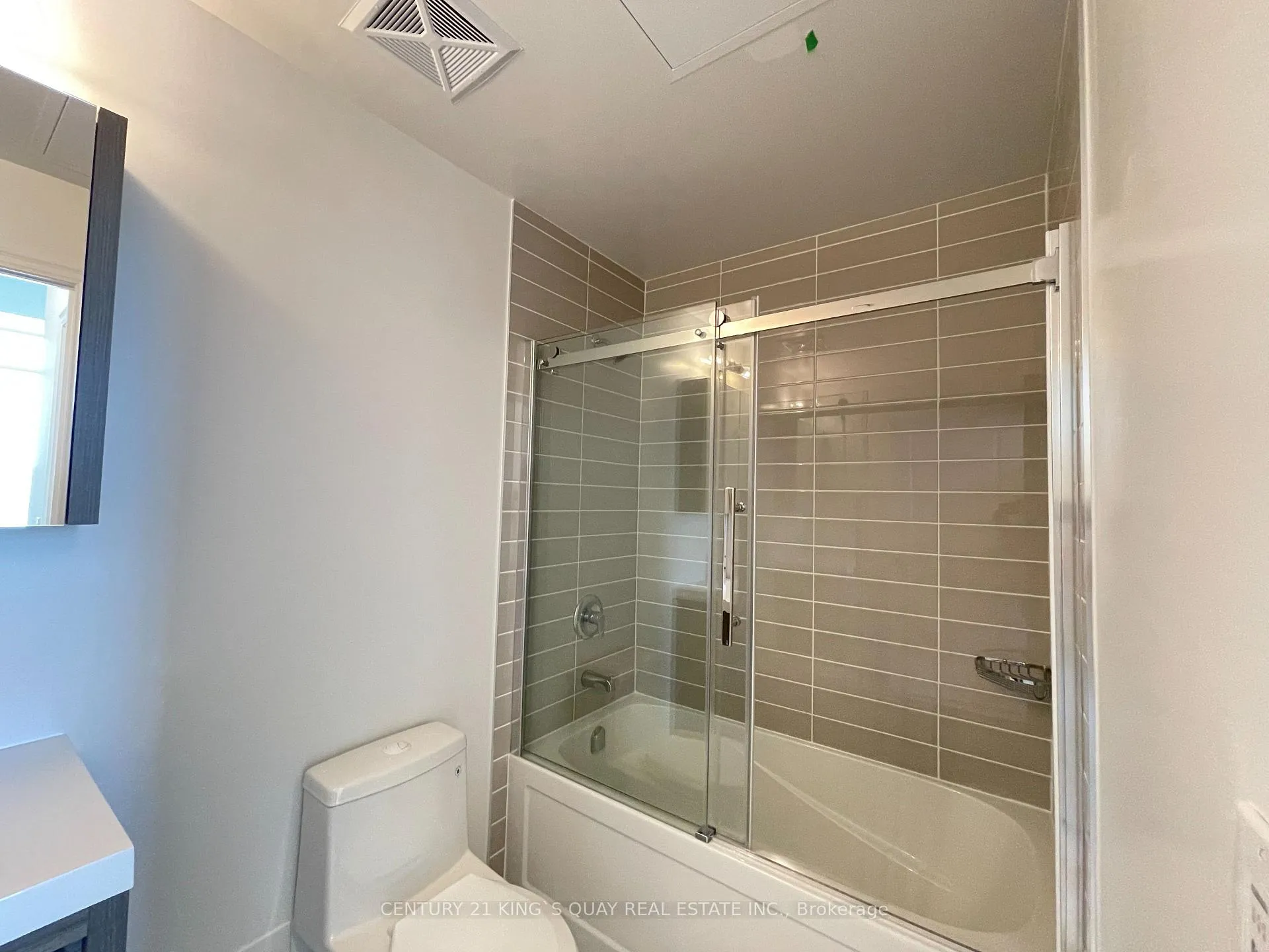 Photo 14 of Unit 403, 18 Rouge Valley Drive W, Markham, Unionville — HOMEH