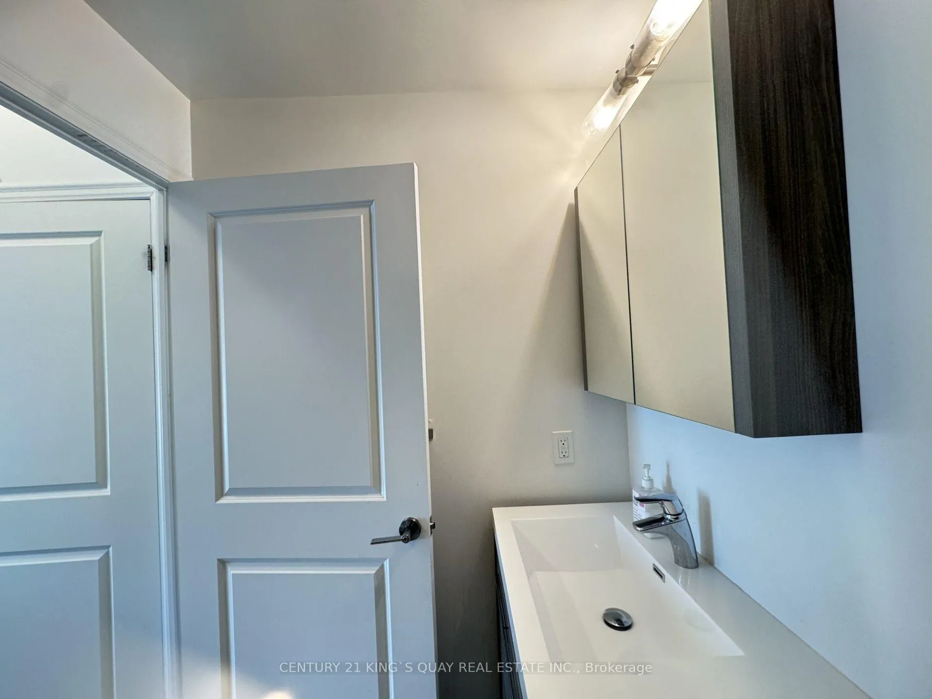 Photo 22 of Unit 403, 18 Rouge Valley Drive W, Markham, Unionville — HOMEH