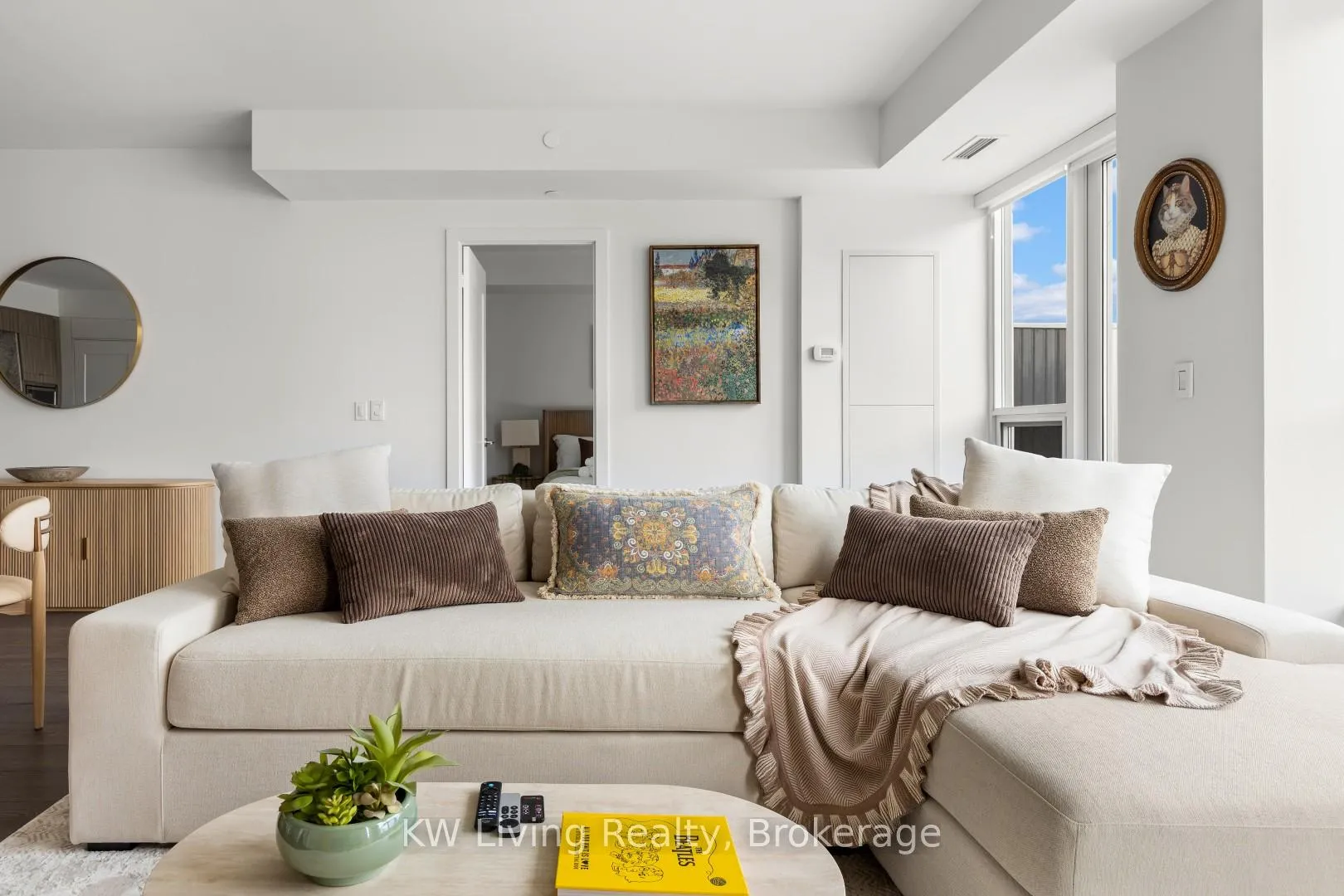 Photo 6 of Unit 608, 38 Cameron Street, Toronto, Kensington-Chinatown — HOMEH