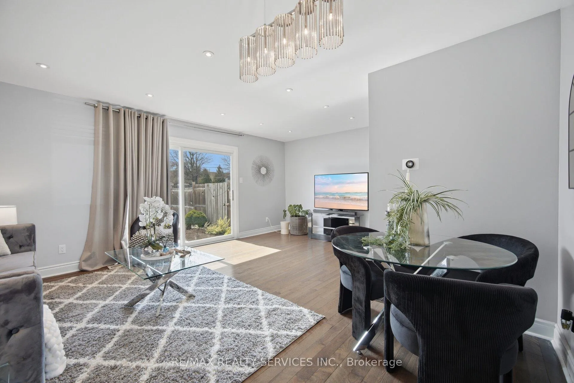 Photo 12 of 97 Greene Drive, Brampton, Madoc — HOMEH