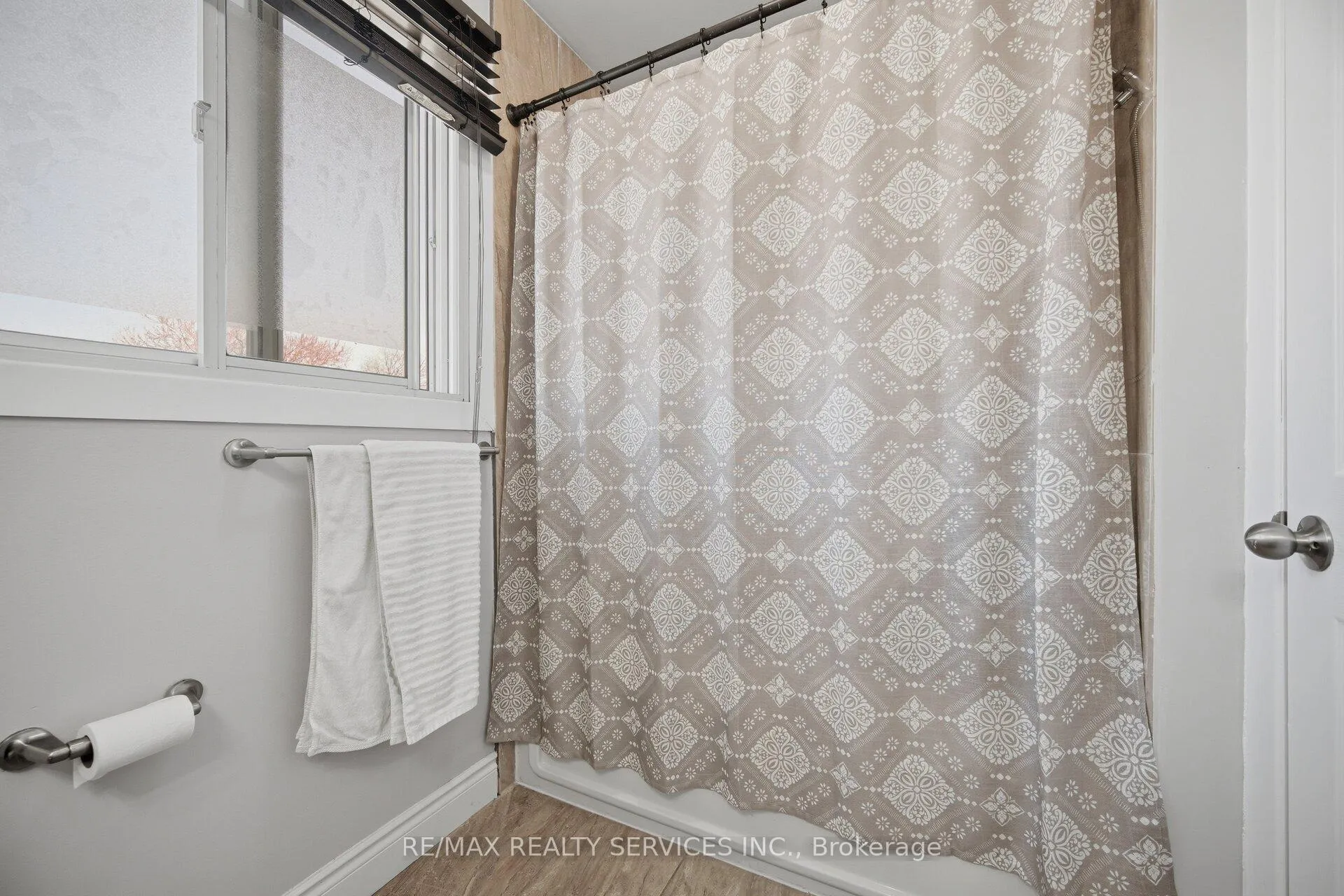 Photo 23 of 97 Greene Drive, Brampton, Madoc — HOMEH