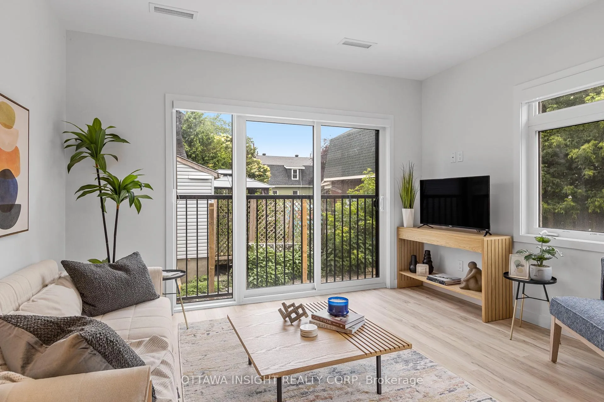 Photo 6 of Unit 107, 177 Armstrong Street, Ottawa, Hintonburg — HOMEH