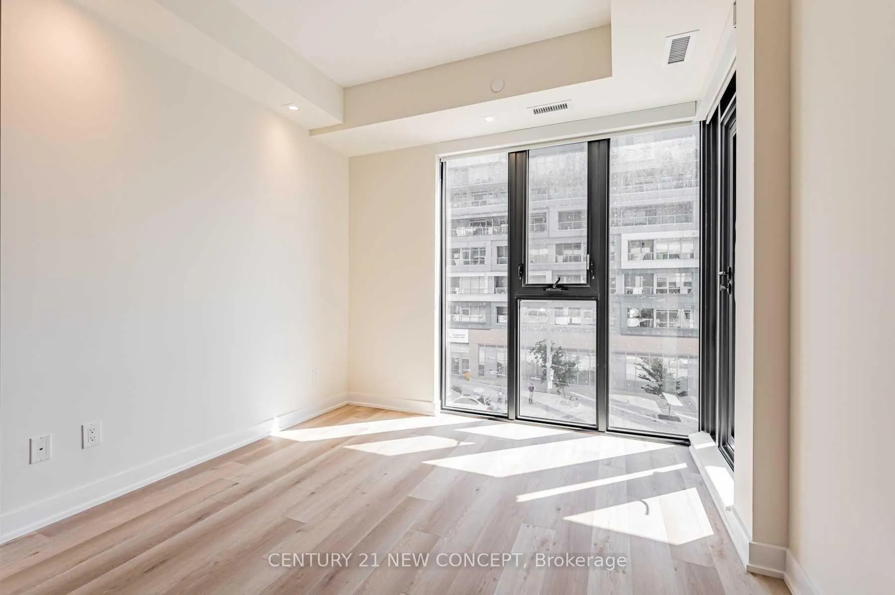 Photo 6 of Unit 409, 840 St Clair Avenue W, Toronto, Oakwood Village — HOMEH