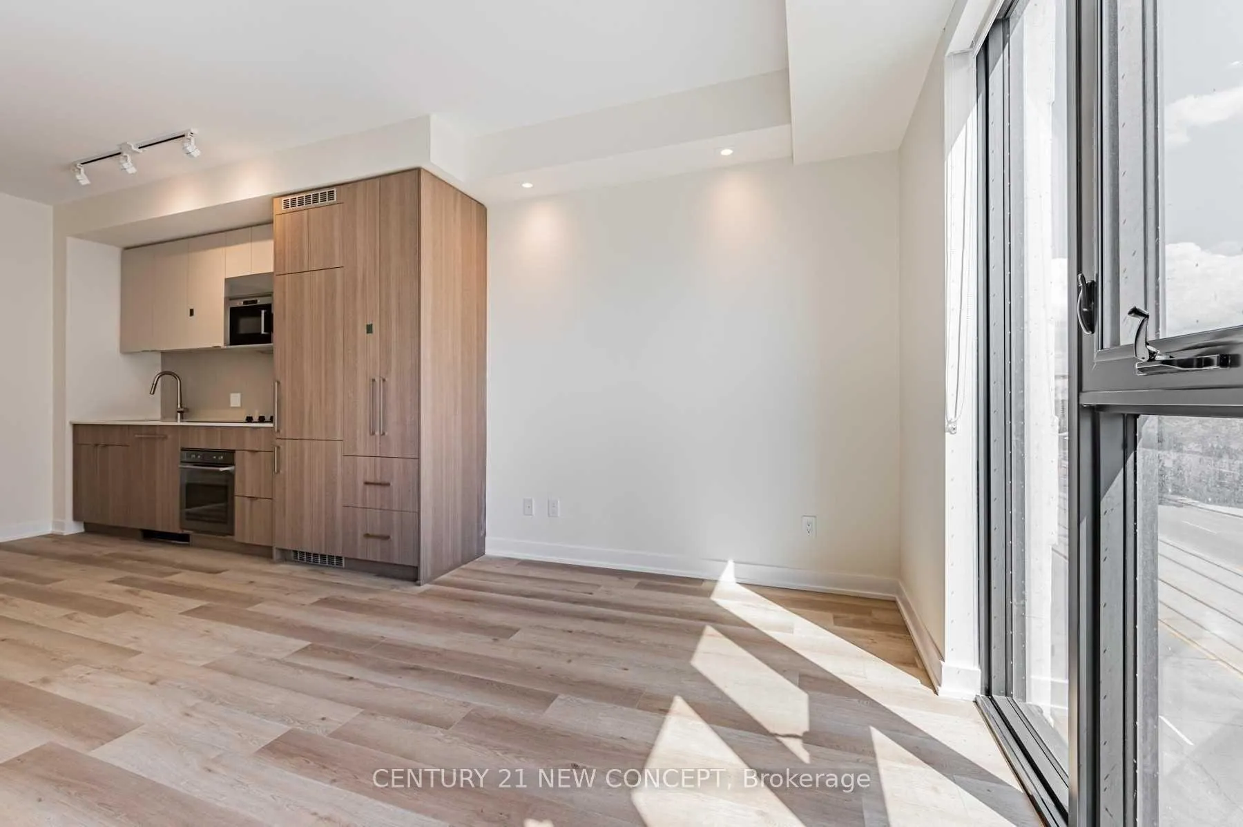 Photo 8 of Unit 409, 840 St Clair Avenue W, Toronto, Oakwood Village — HOMEH