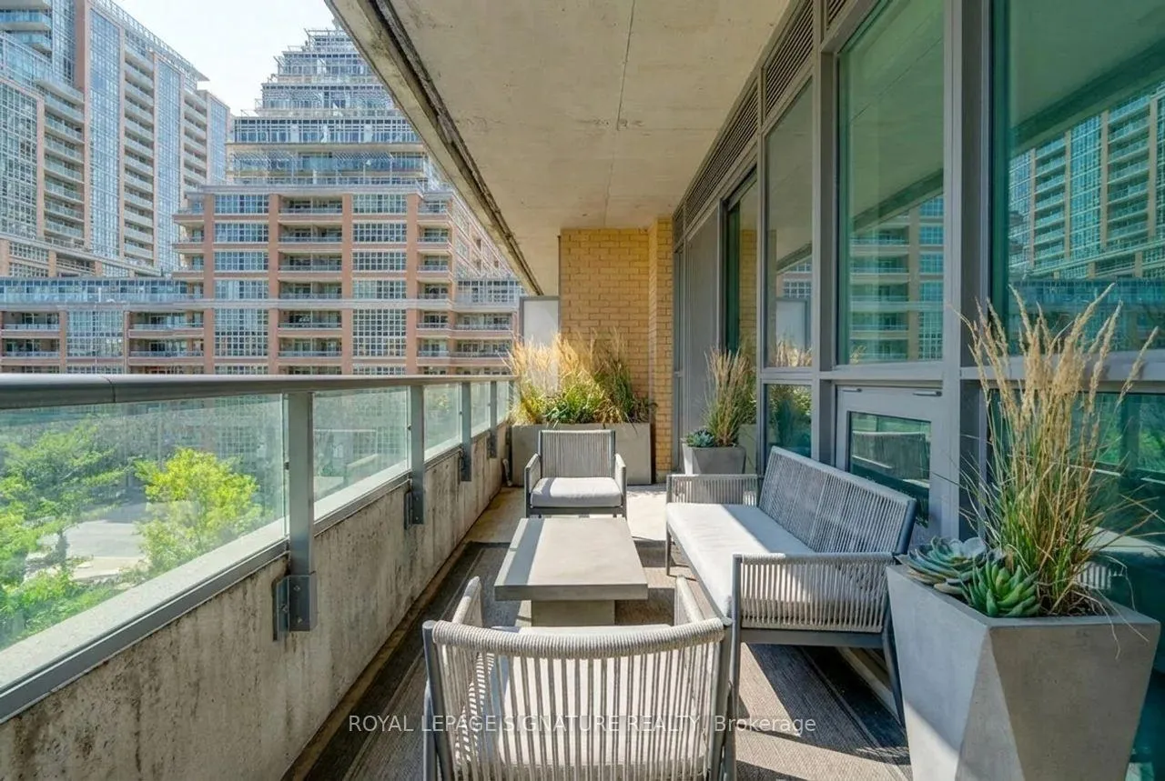 Photo 8 of Unit 302, 69 Lynn Williams Street, Toronto, Niagara — HOMEH