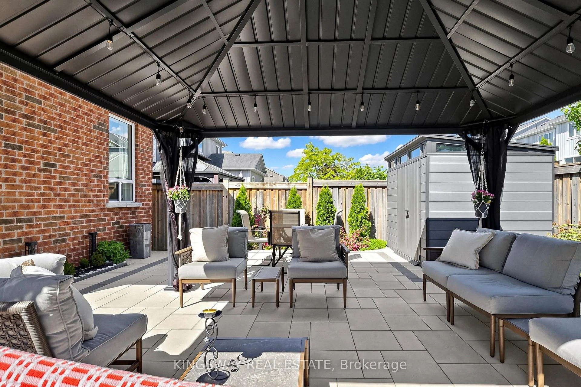 Photo 40 of 20 Chiswick Avenue, Whitby, Brooklin — HOMEH
