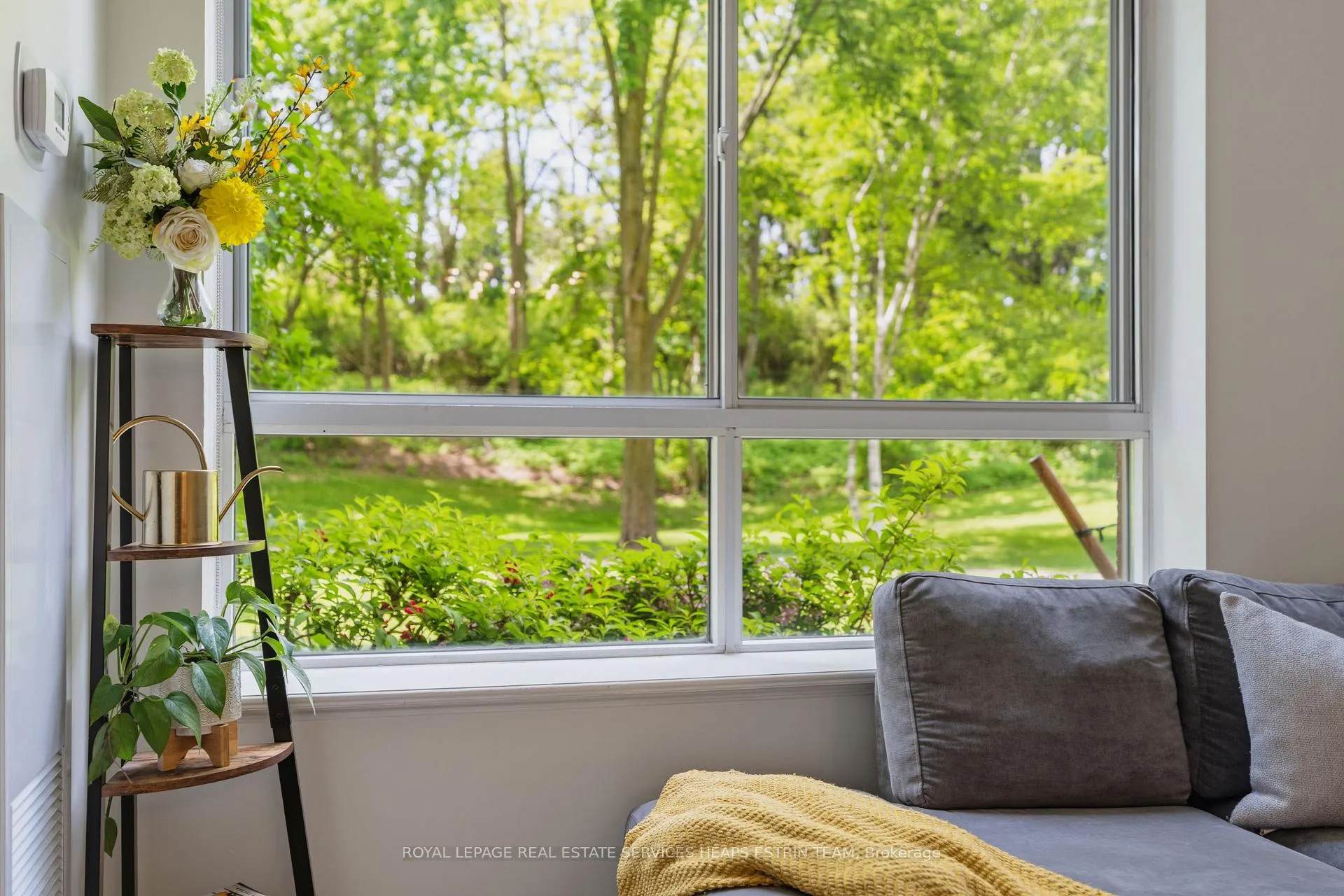 Photo 9 of Unit 111, 1485 Lakeshore Road E, Mississauga, Lakeview — HOMEH