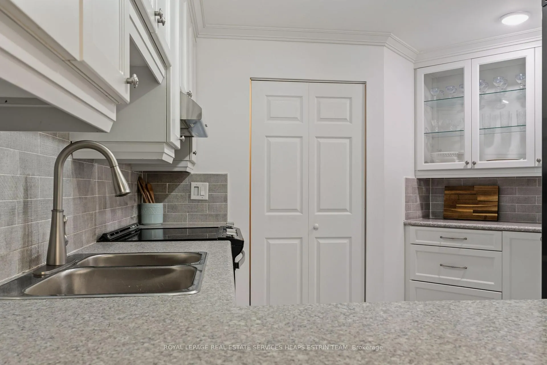 Photo 19 of Unit 111, 1485 Lakeshore Road E, Mississauga, Lakeview — HOMEH