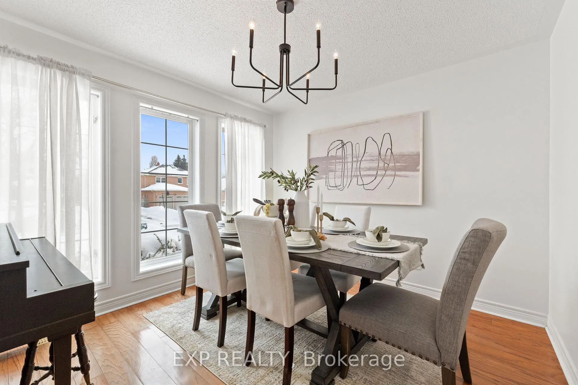 Photo 7 of 1036 Stone Cottage Crescent, Oshawa, Pinecrest — HOMEH