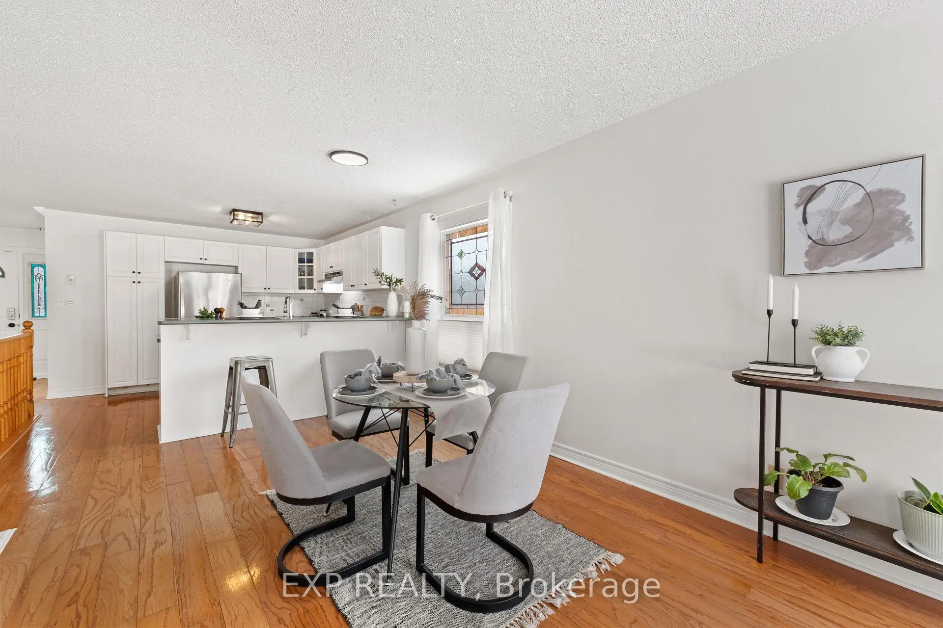 Photo 19 of 1036 Stone Cottage Crescent, Oshawa, Pinecrest — HOMEH