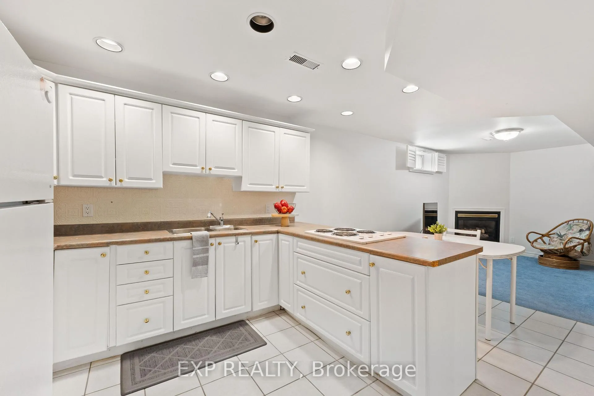 Photo 37 of 1036 Stone Cottage Crescent, Oshawa, Pinecrest — HOMEH