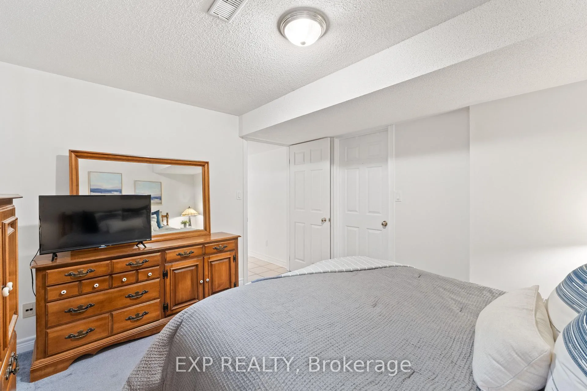 Photo 39 of 1036 Stone Cottage Crescent, Oshawa, Pinecrest — HOMEH