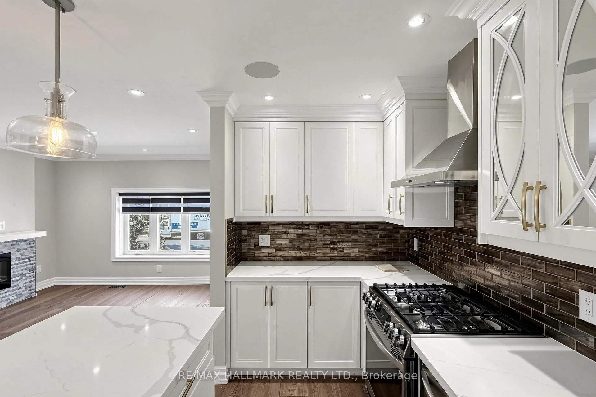 Photo 14 of 87 Fallingbrook Road, Scarborough, Birchcliffe-Cliffside — HOMEH