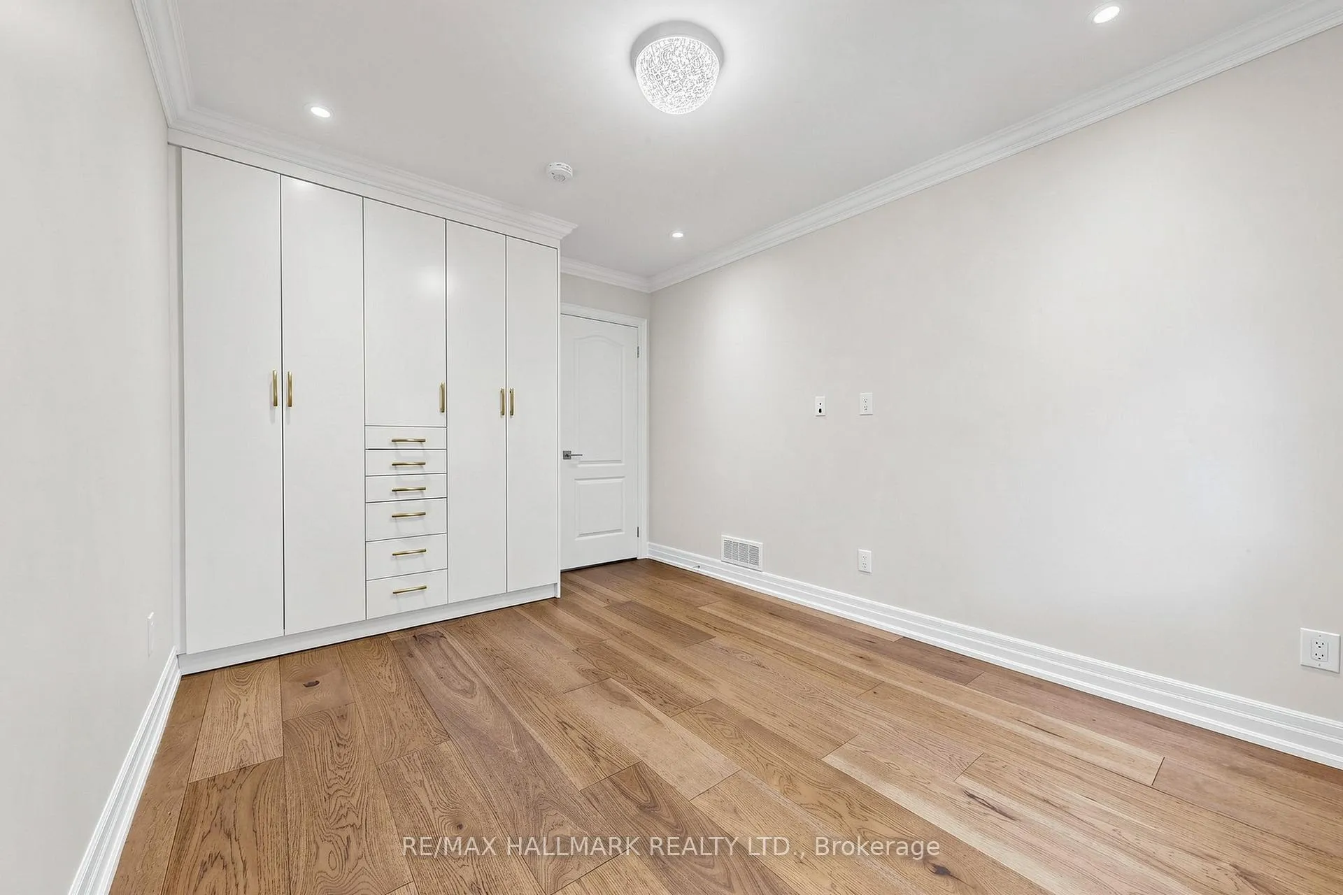 Photo 20 of 87 Fallingbrook Road, Scarborough, Birchcliffe-Cliffside — HOMEH