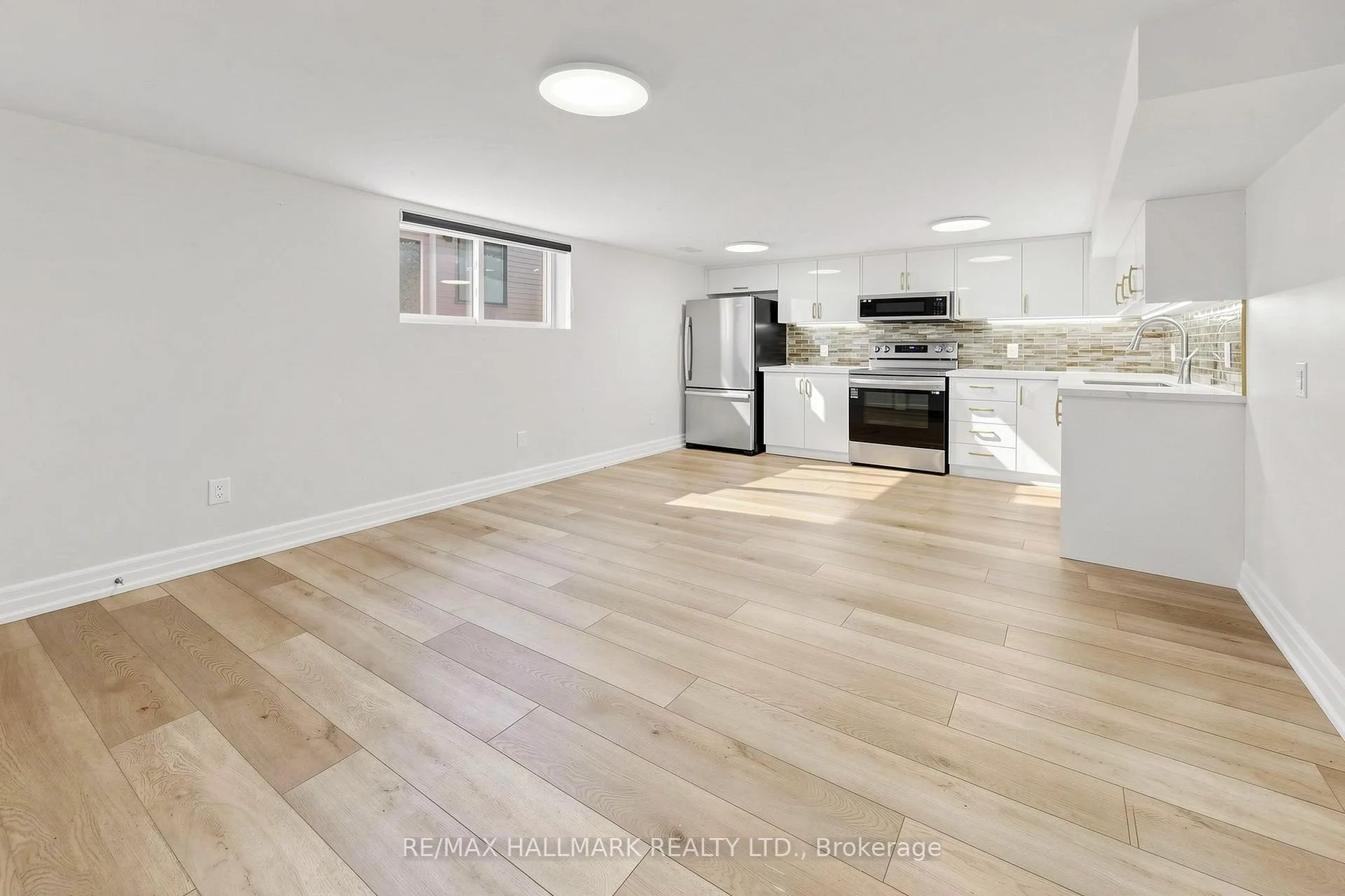 Photo 28 of 87 Fallingbrook Road, Scarborough, Birchcliffe-Cliffside — HOMEH