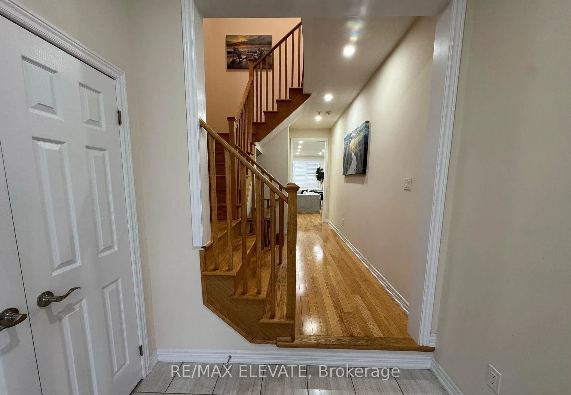 Photo 16 of 1187 Enchanted Crescent, Pickering, Rural Pickering — HOMEH