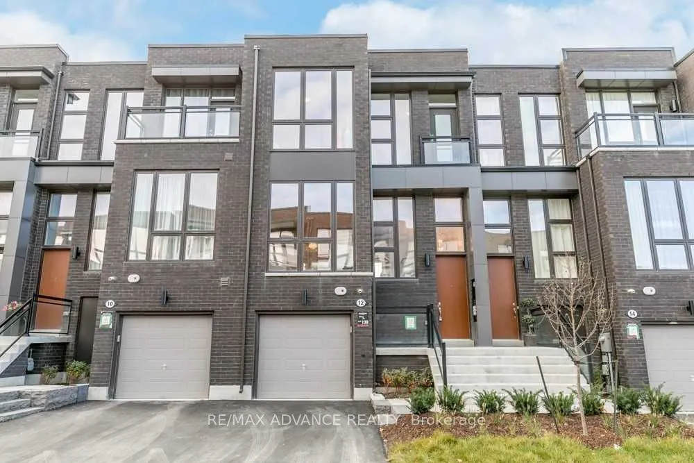 Photo 1 of 12 Cambray Road, Vaughan, Patterson — HOMEH