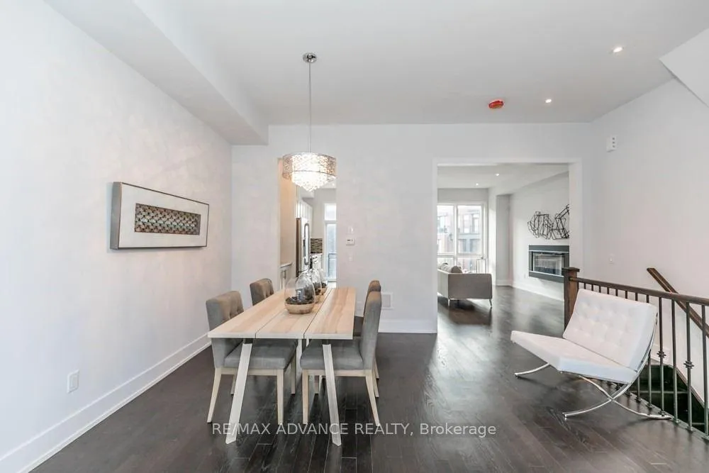 Photo 10 of 12 Cambray Road, Vaughan, Patterson — HOMEH