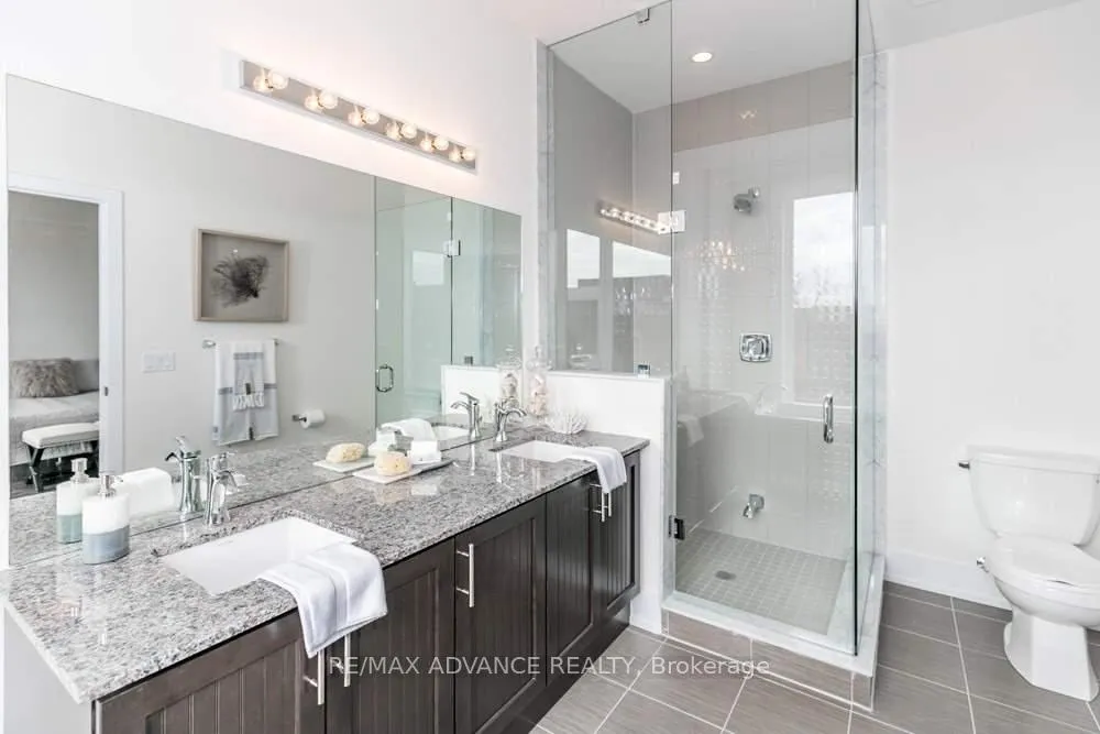 Photo 30 of 12 Cambray Road, Vaughan, Patterson — HOMEH