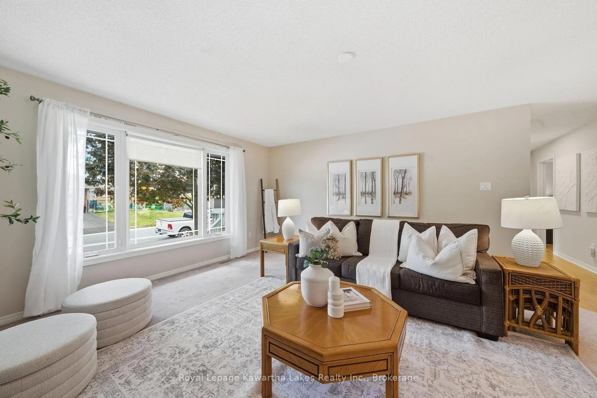 Photo 21 of 39 Cedartree Lane, Kawartha Lakes, Bobcaygeon — HOMEH