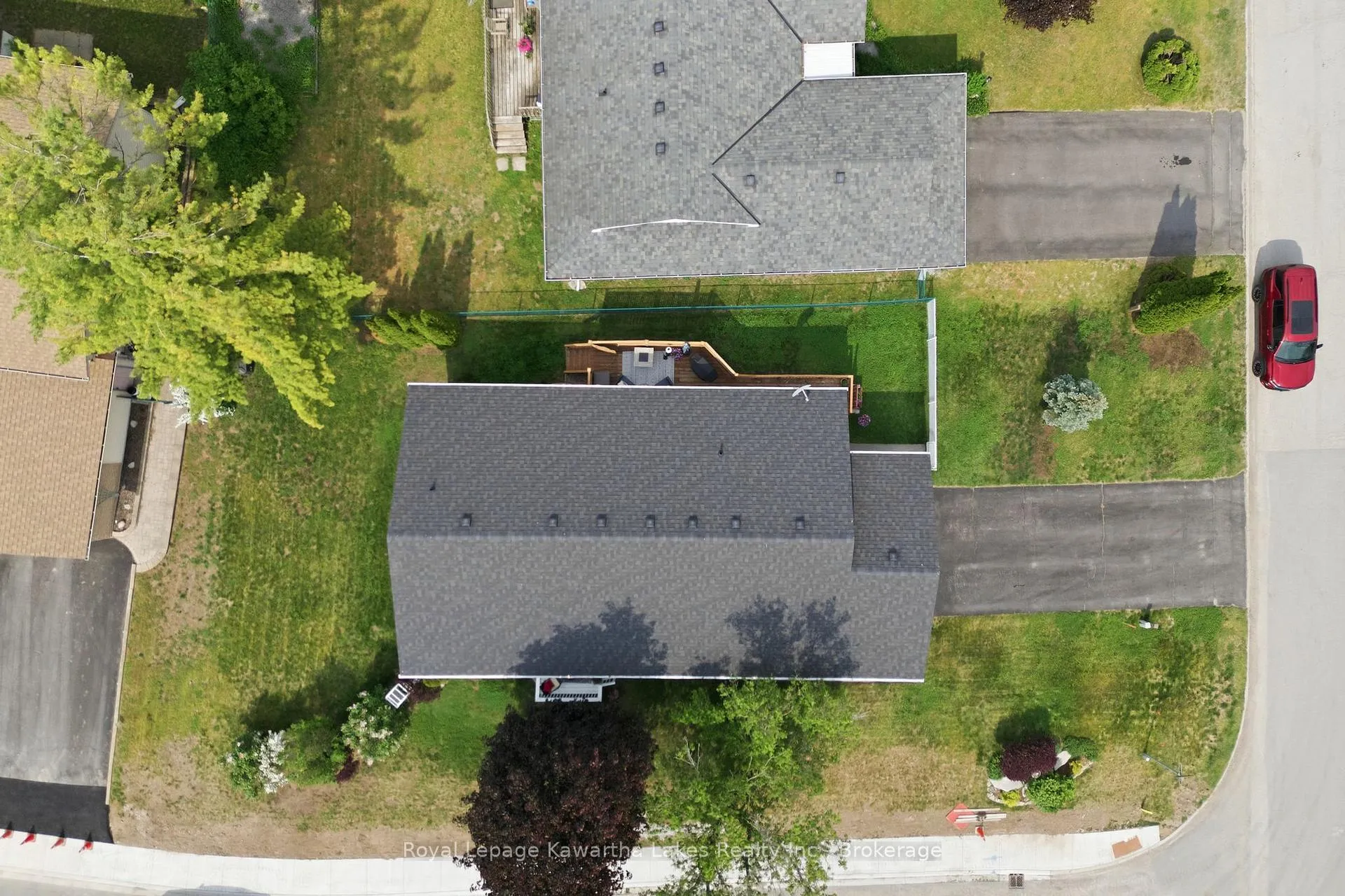 Photo 47 of 39 Cedartree Lane, Kawartha Lakes, Bobcaygeon — HOMEH