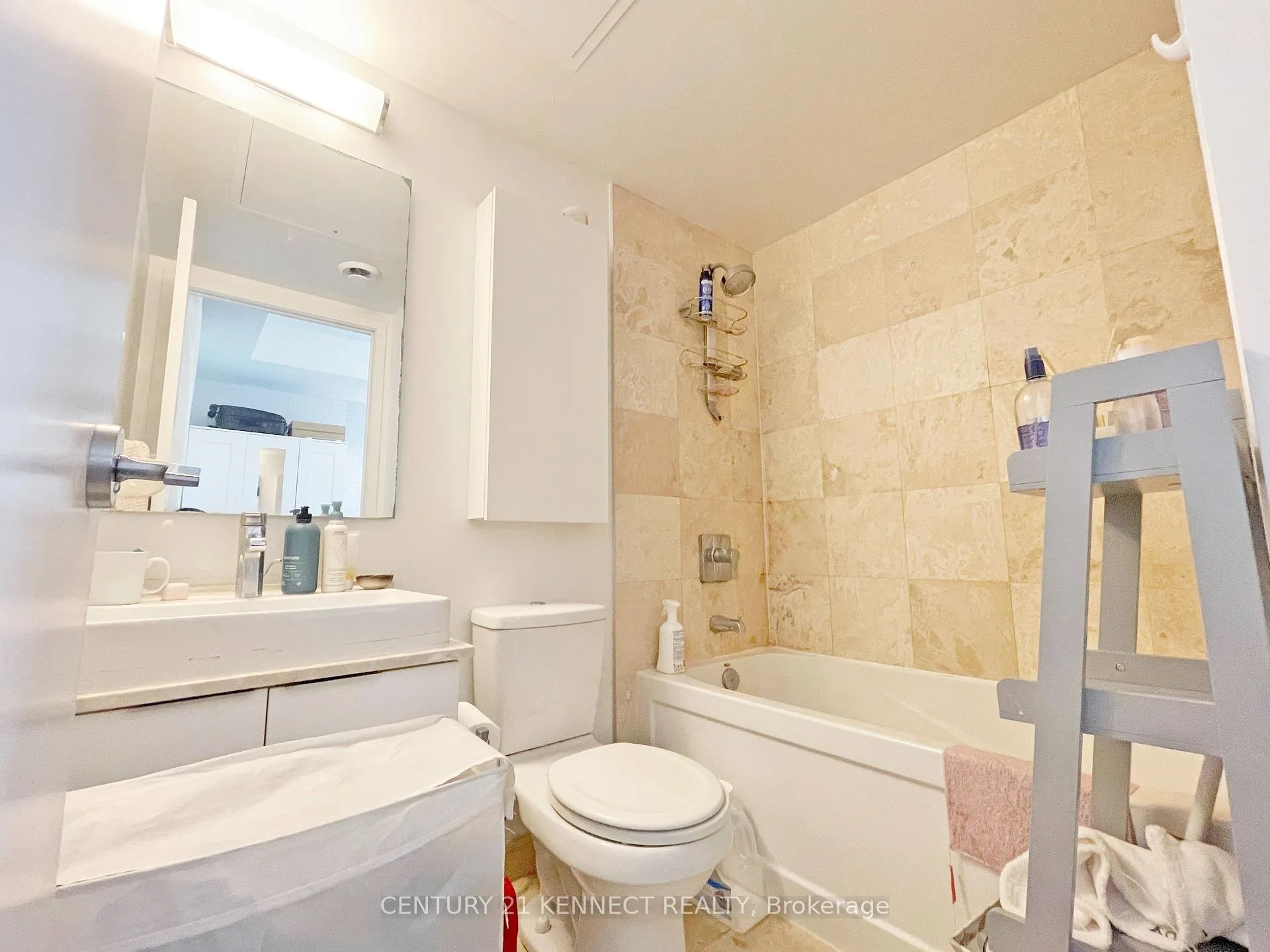 Photo 9 of Unit 4802, 14 York Street, Toronto, Waterfront Communities — HOMEH